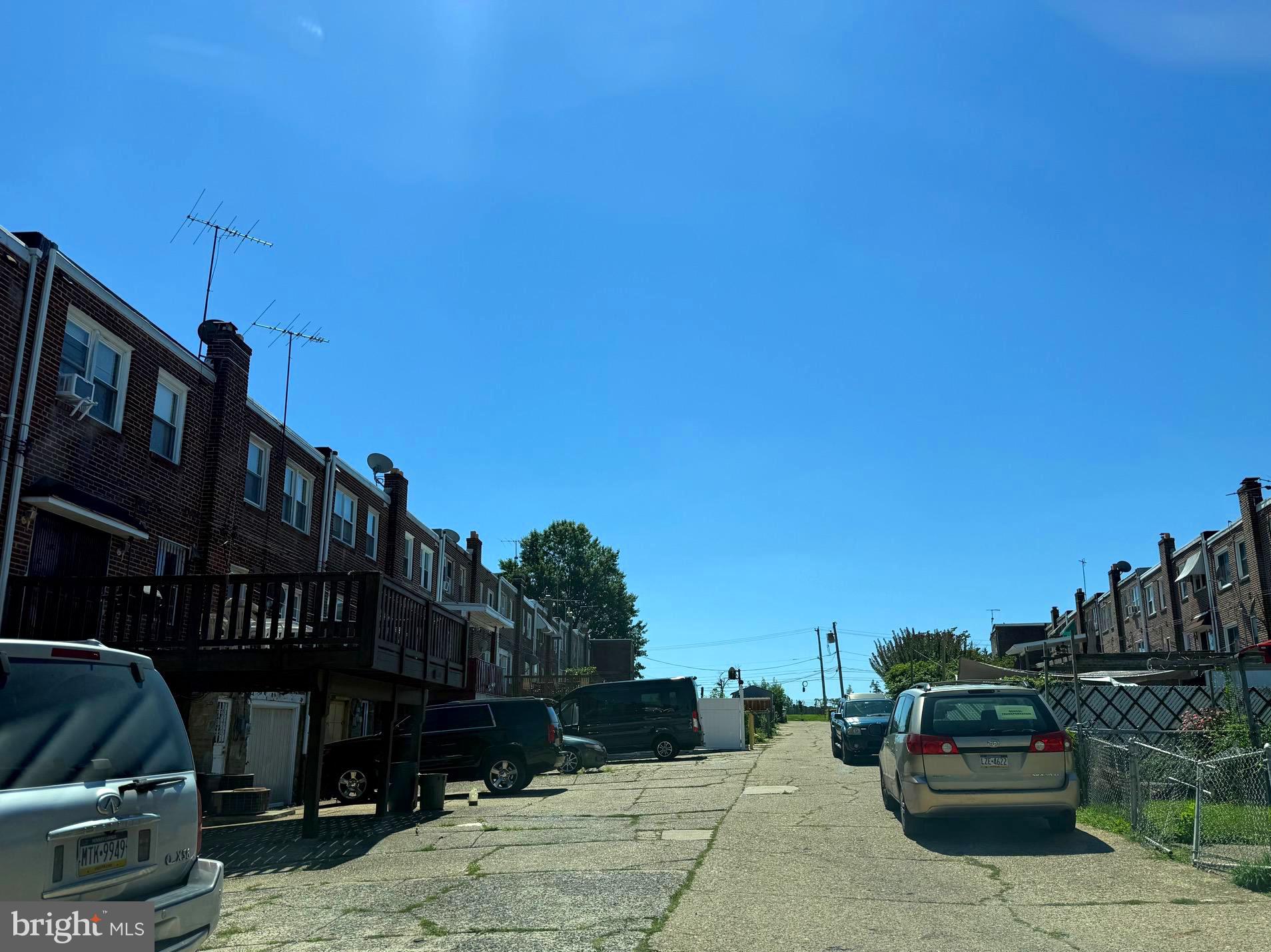 CASTOR GARDENS - Residential