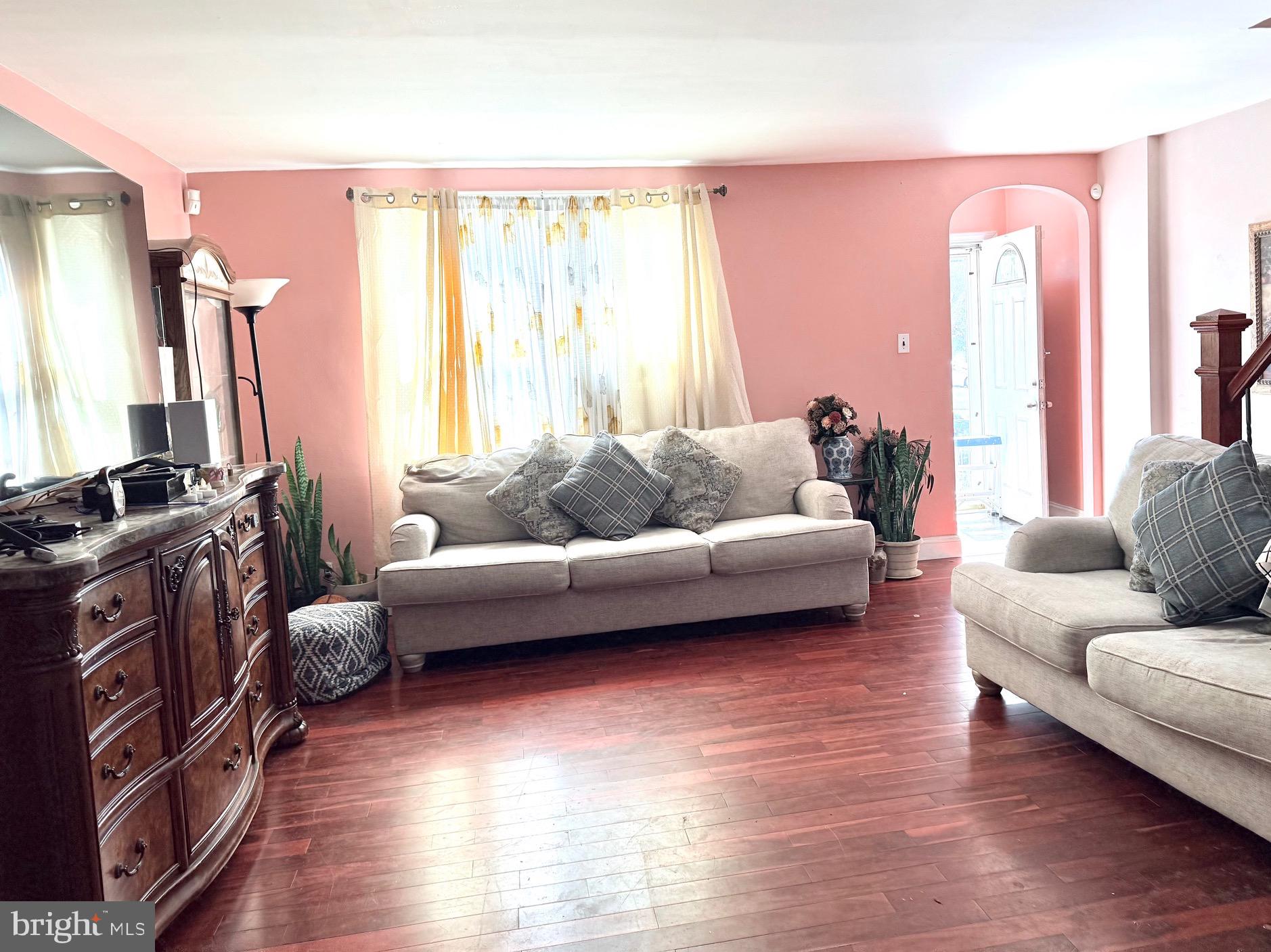 CASTOR GARDENS - Residential