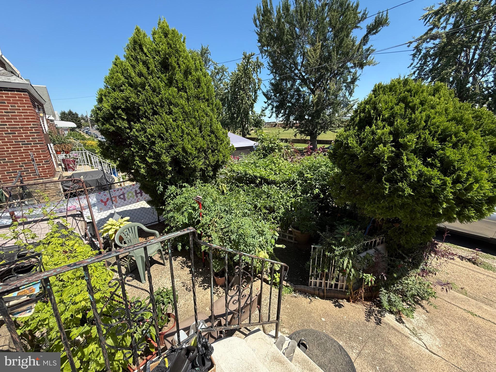 CASTOR GARDENS - Residential