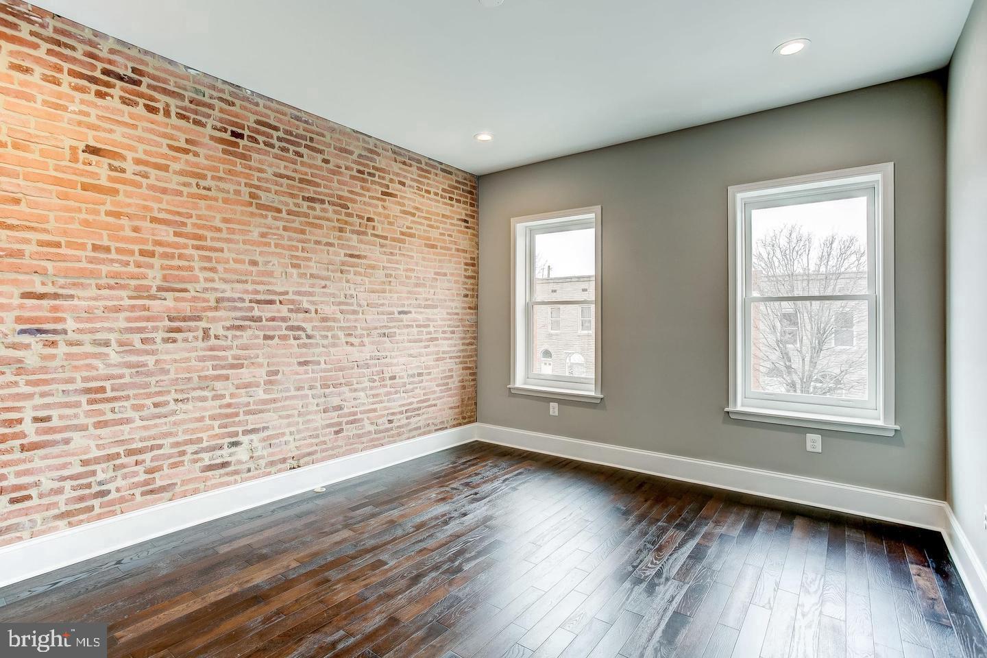 BREWERS HILL - Residential