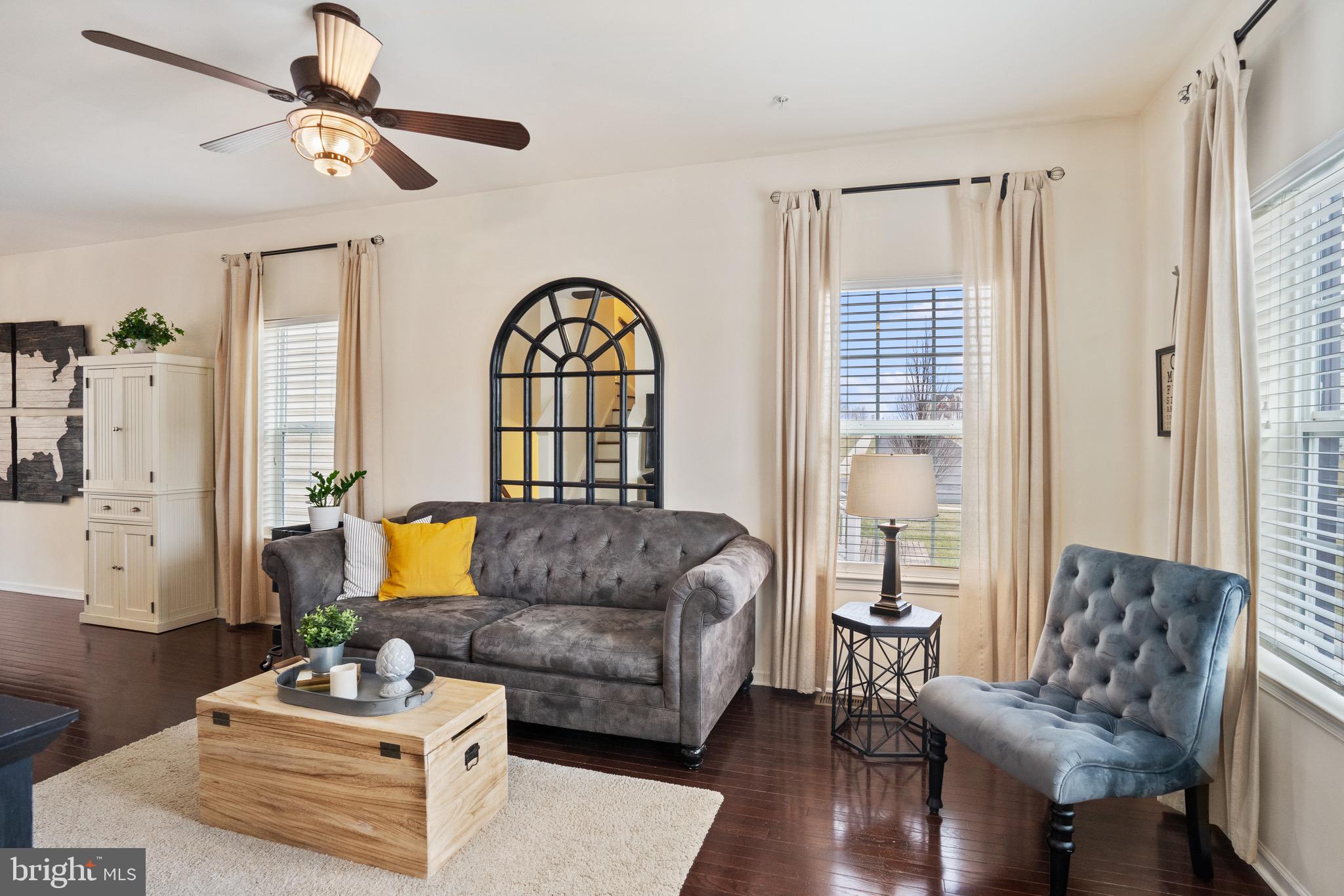 CARRIAGE HILL - Residential