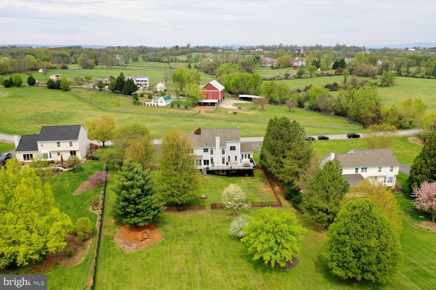 TAYLORSTOWN - Residential