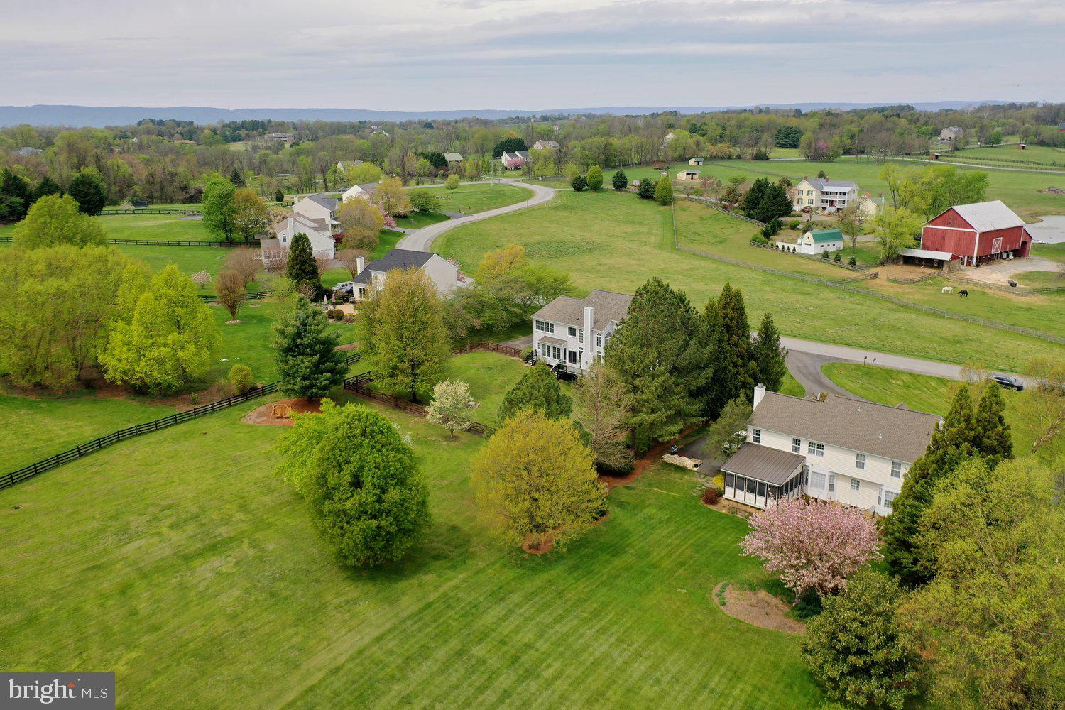 TAYLORSTOWN - Residential