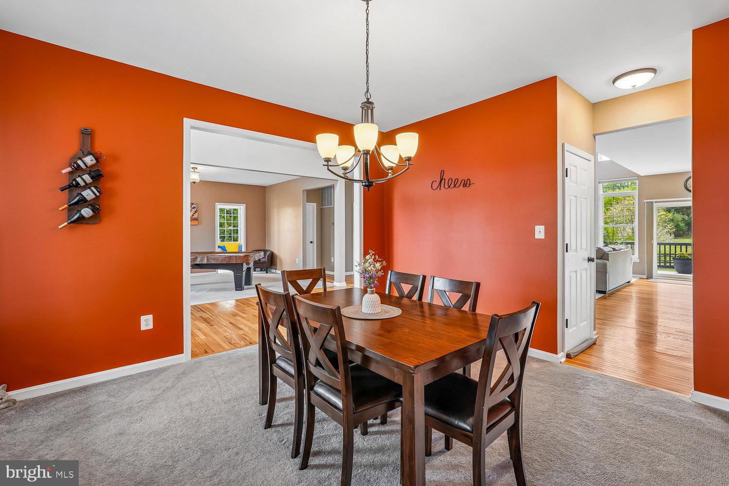 TAYLORSTOWN - Residential