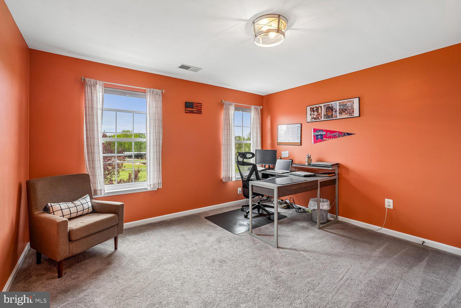 TAYLORSTOWN - Residential