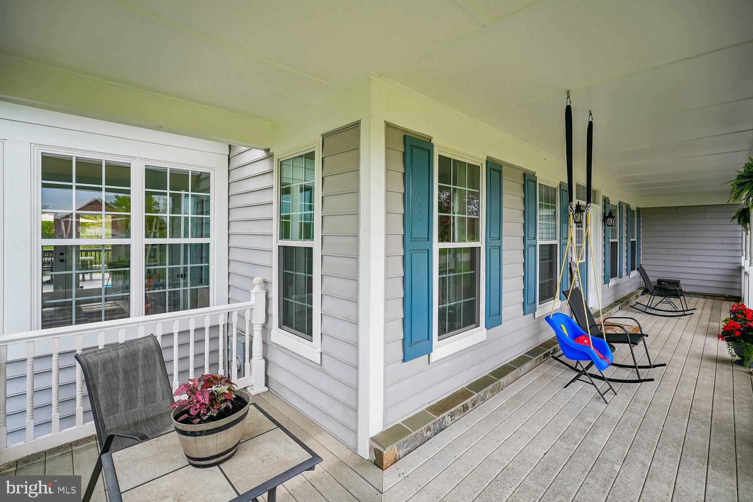 TAYLORSTOWN - Residential