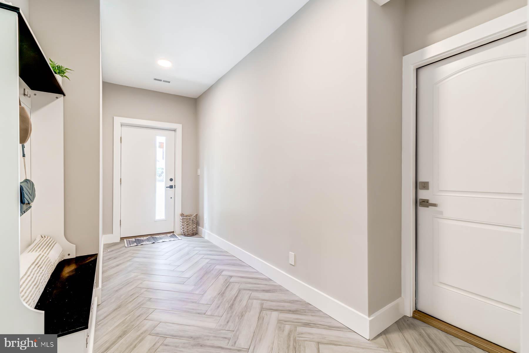 CRYSTAL SPRING KNOLLS - Residential