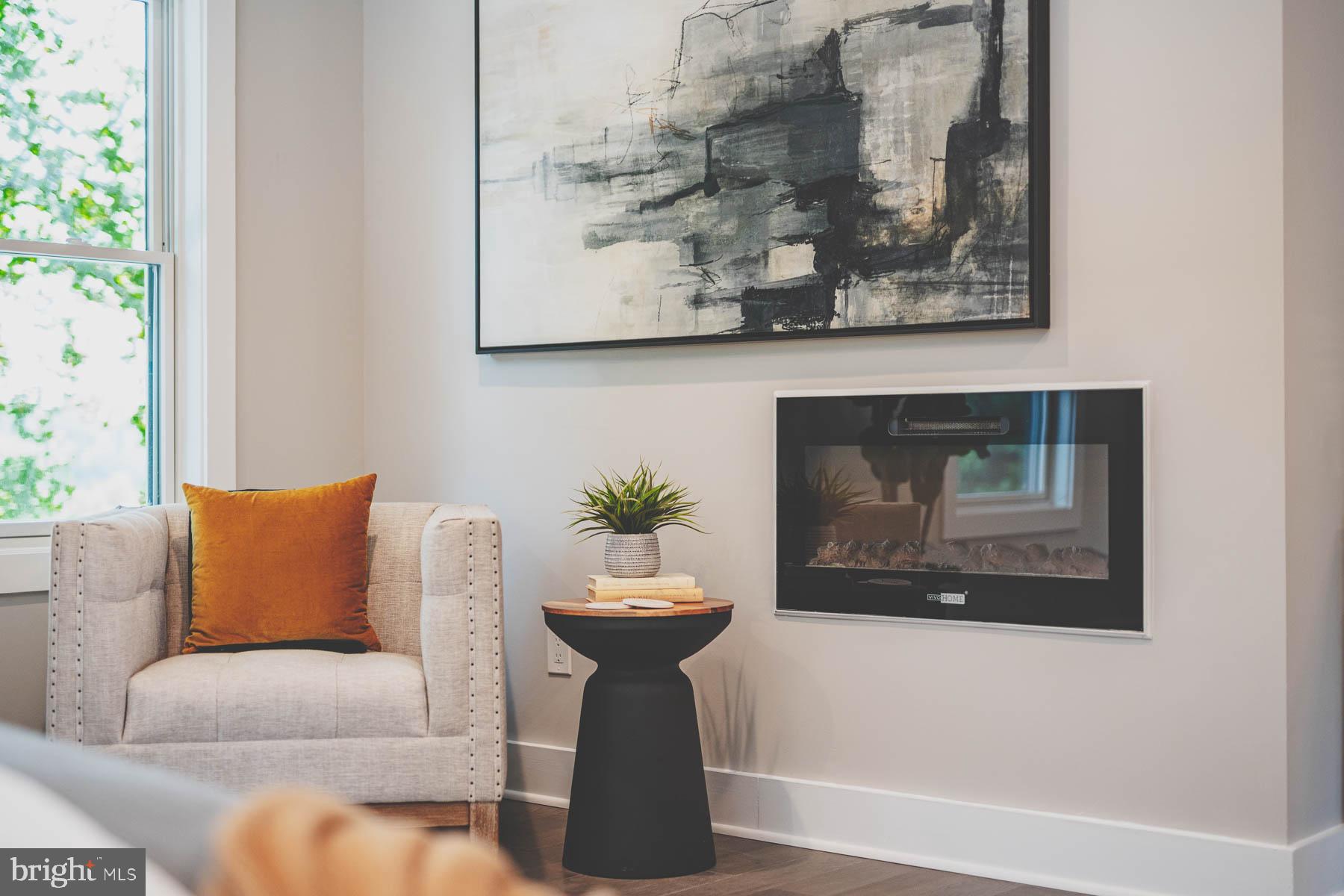 CRYSTAL SPRING KNOLLS - Residential