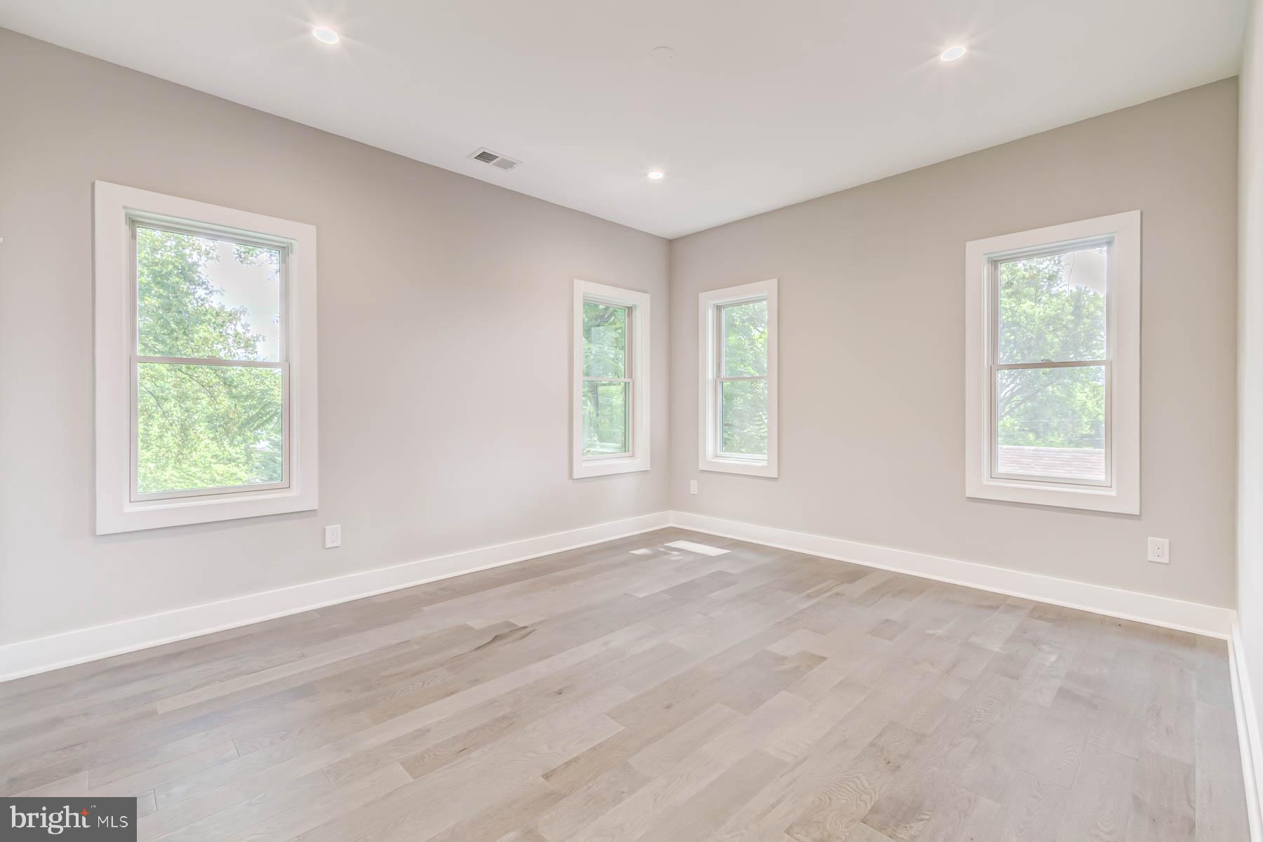 CRYSTAL SPRING KNOLLS - Residential