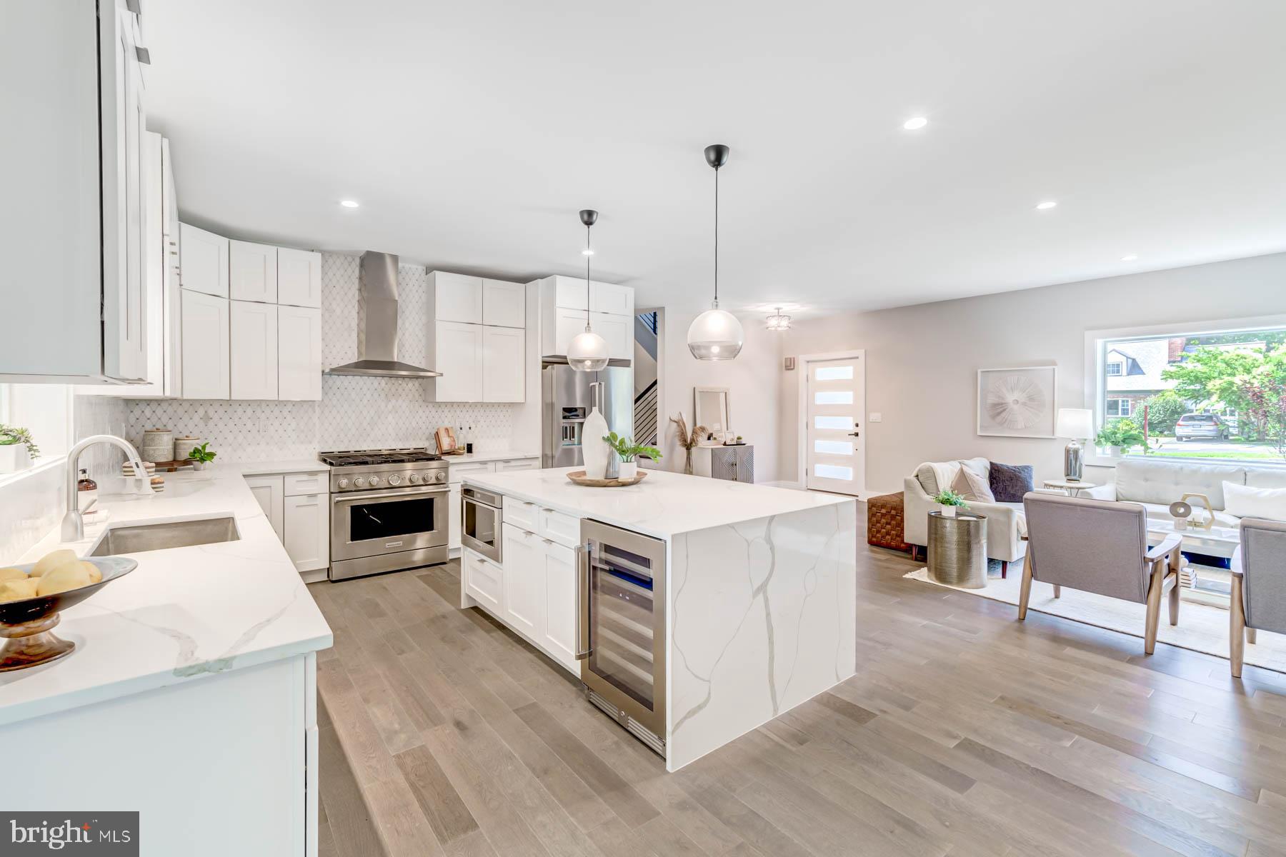 CRYSTAL SPRING KNOLLS - Residential