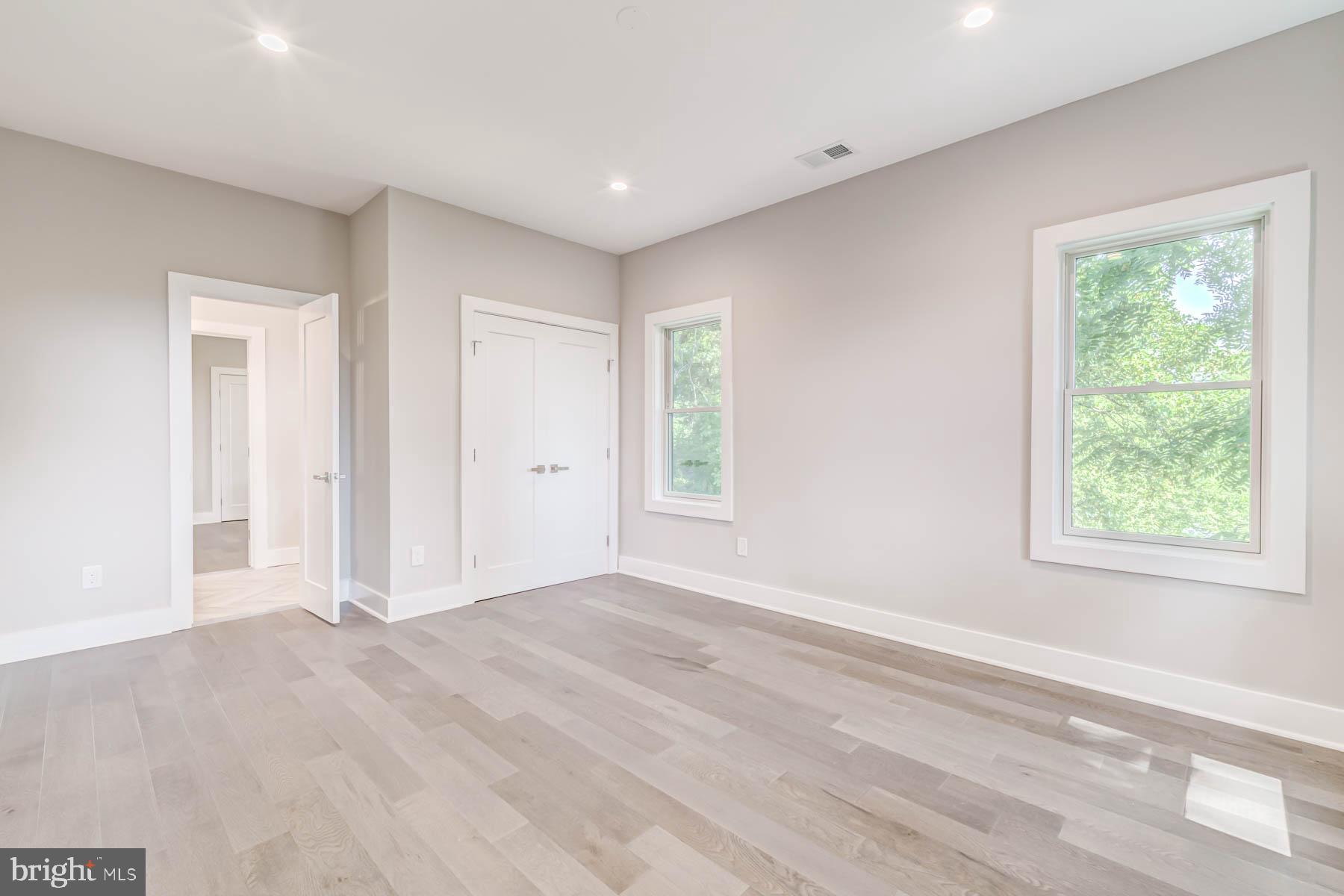 CRYSTAL SPRING KNOLLS - Residential