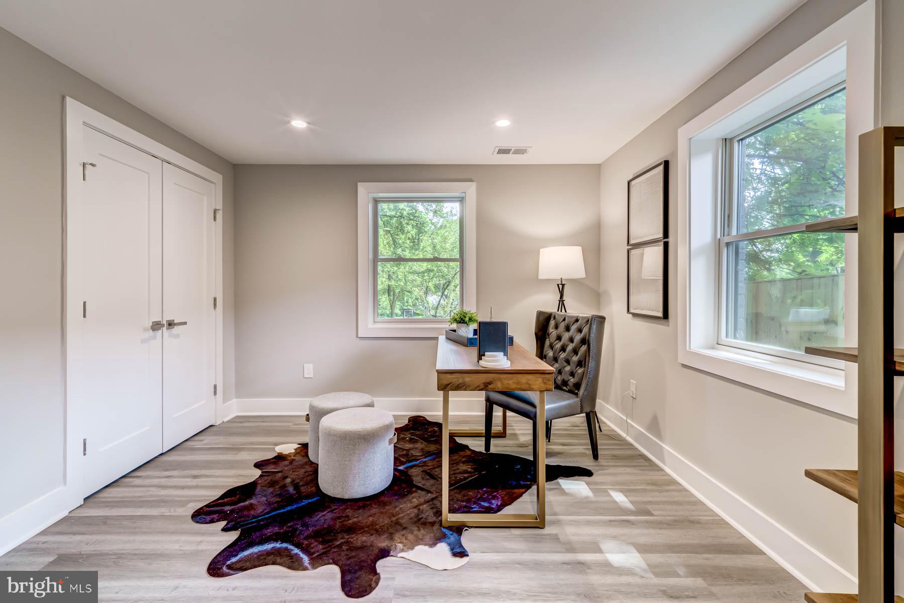 CRYSTAL SPRING KNOLLS - Residential