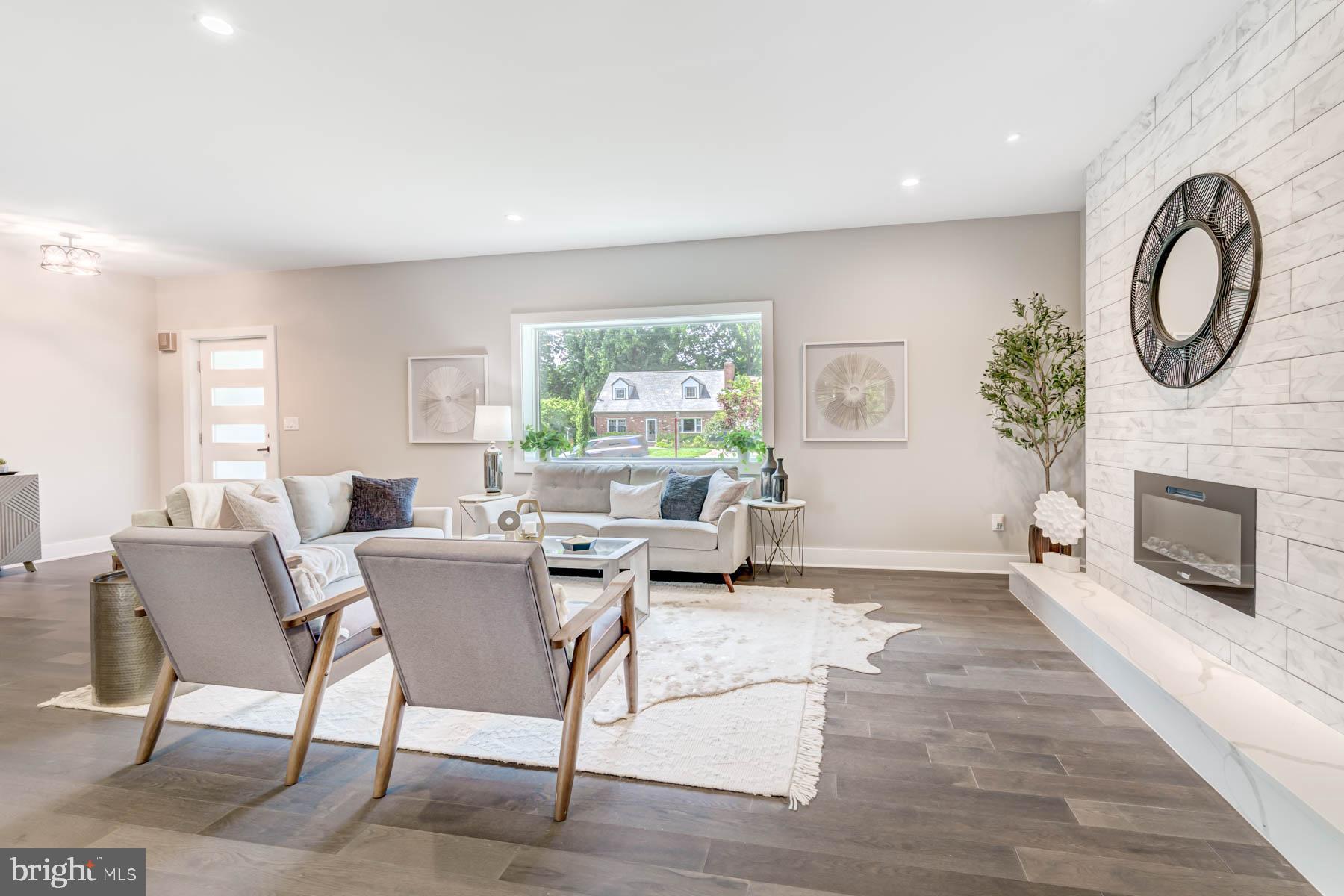 CRYSTAL SPRING KNOLLS - Residential