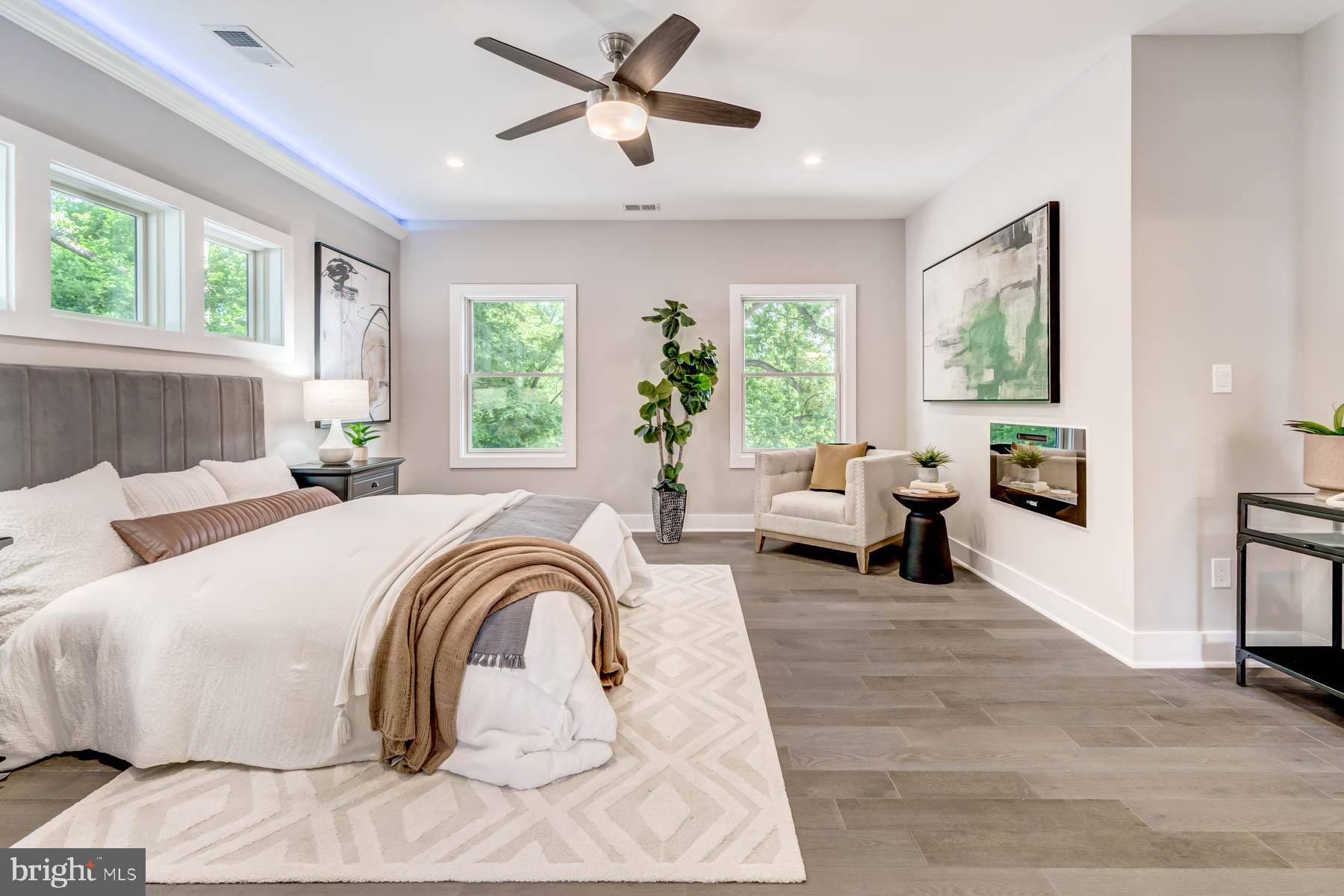 CRYSTAL SPRING KNOLLS - Residential