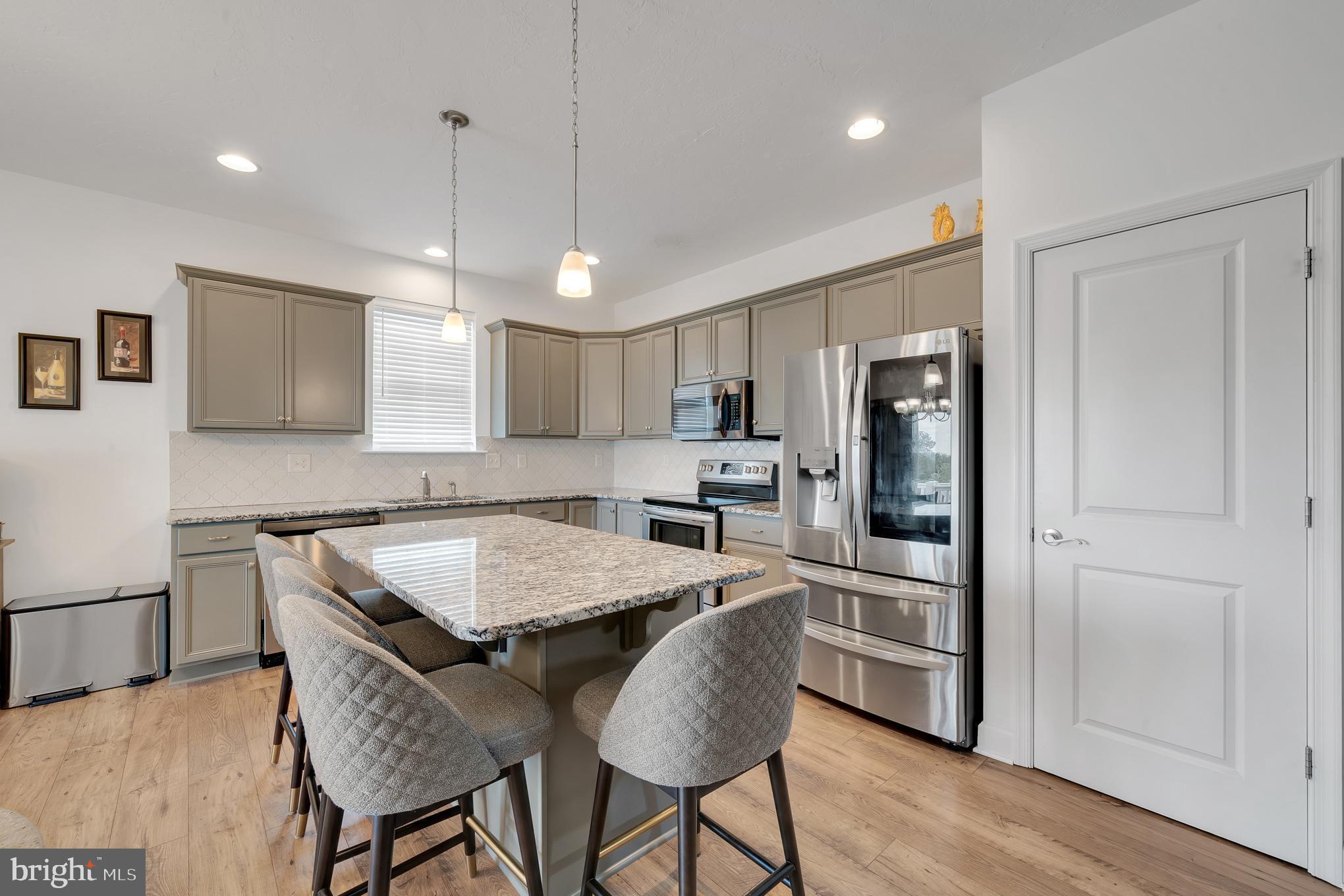 CUMBERLAND VILLAGE - Residential