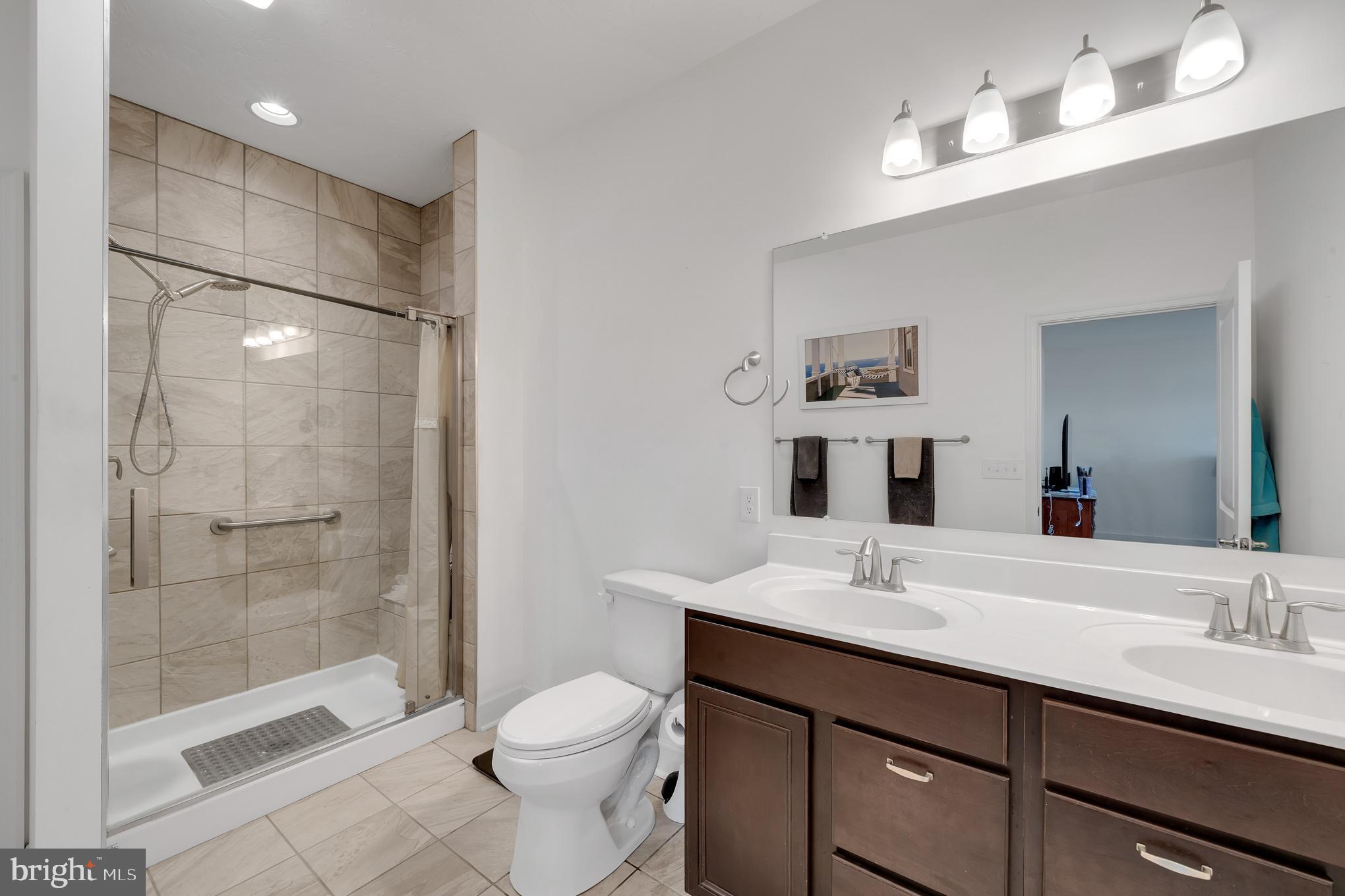 CUMBERLAND VILLAGE - Residential