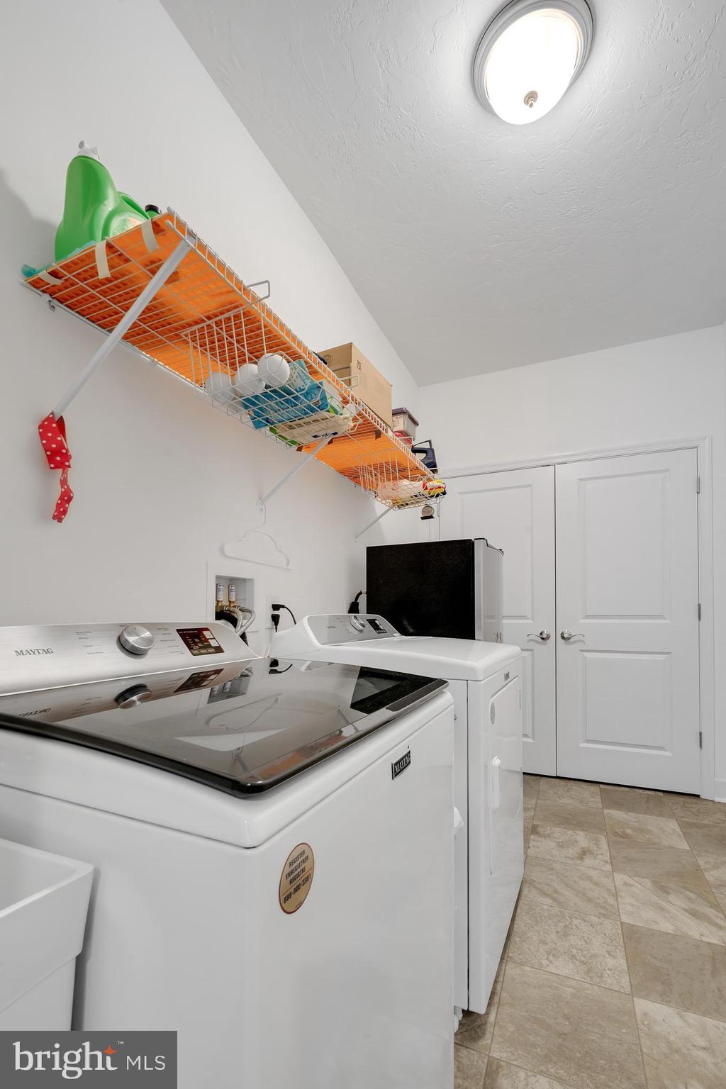 CUMBERLAND VILLAGE - Residential