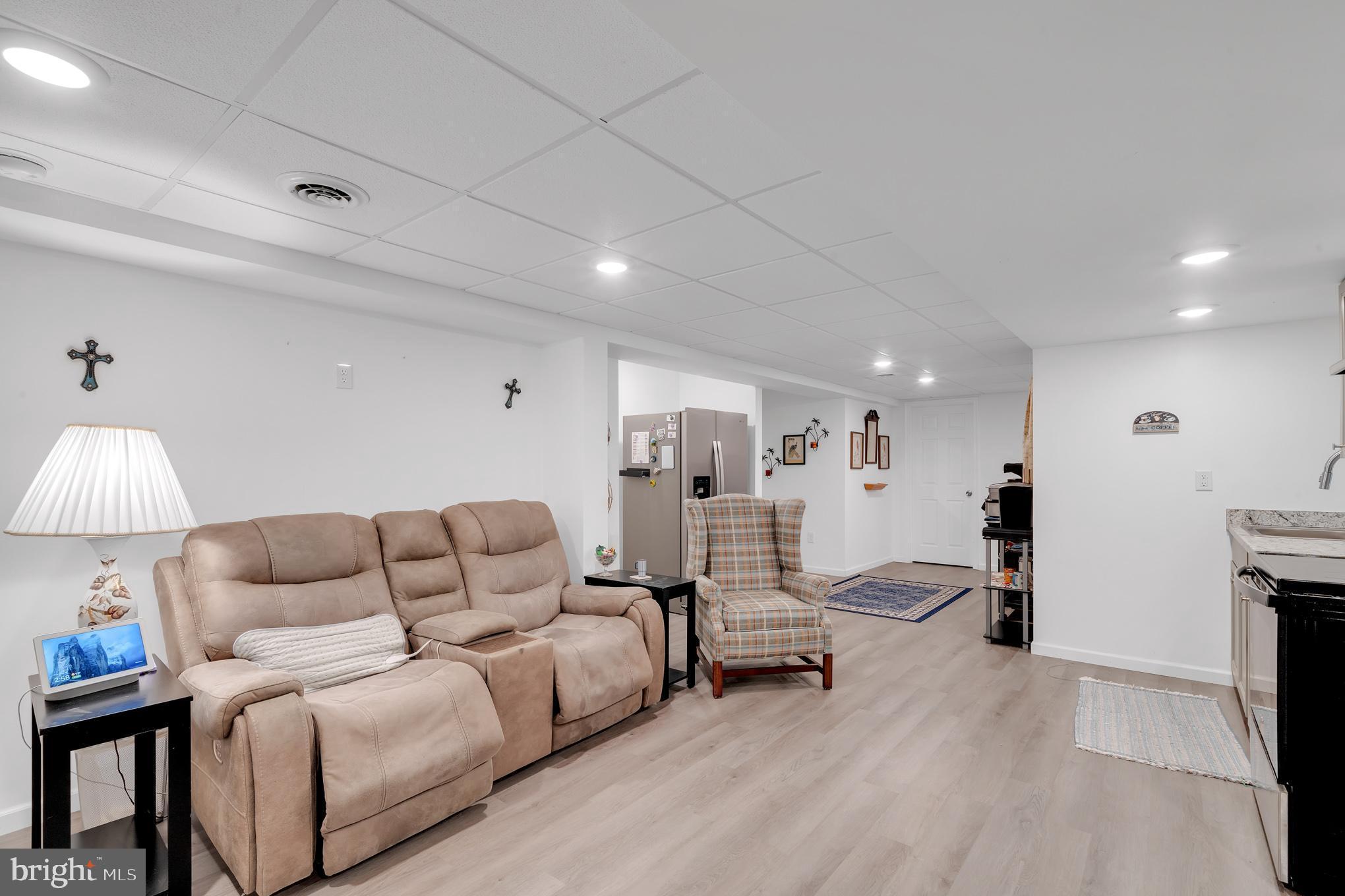 CUMBERLAND VILLAGE - Residential