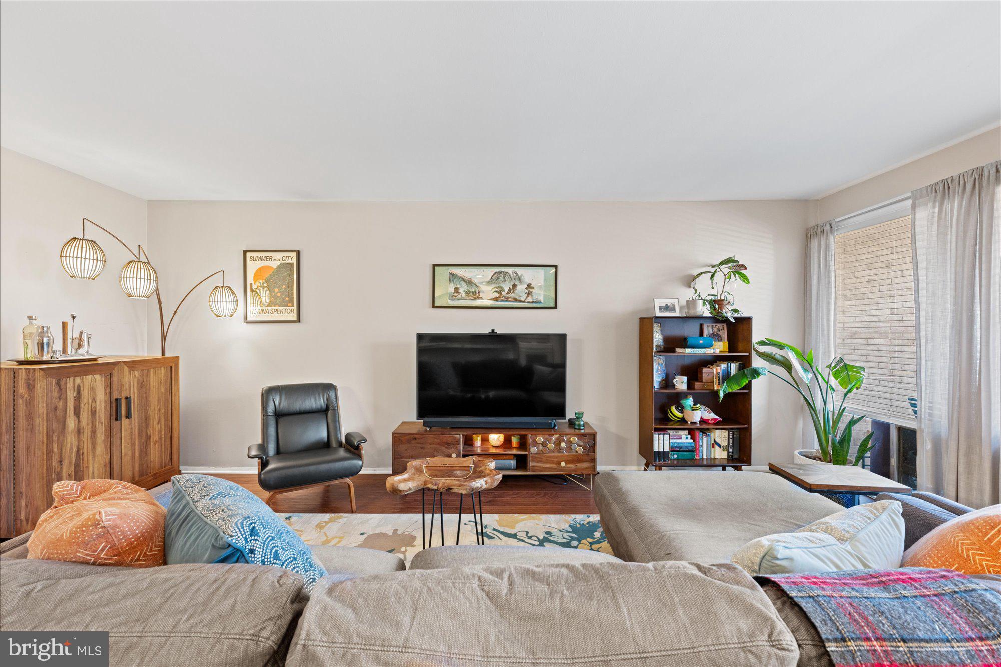 SPRING LAKE GARDEN CONDOMINIUM - Residential