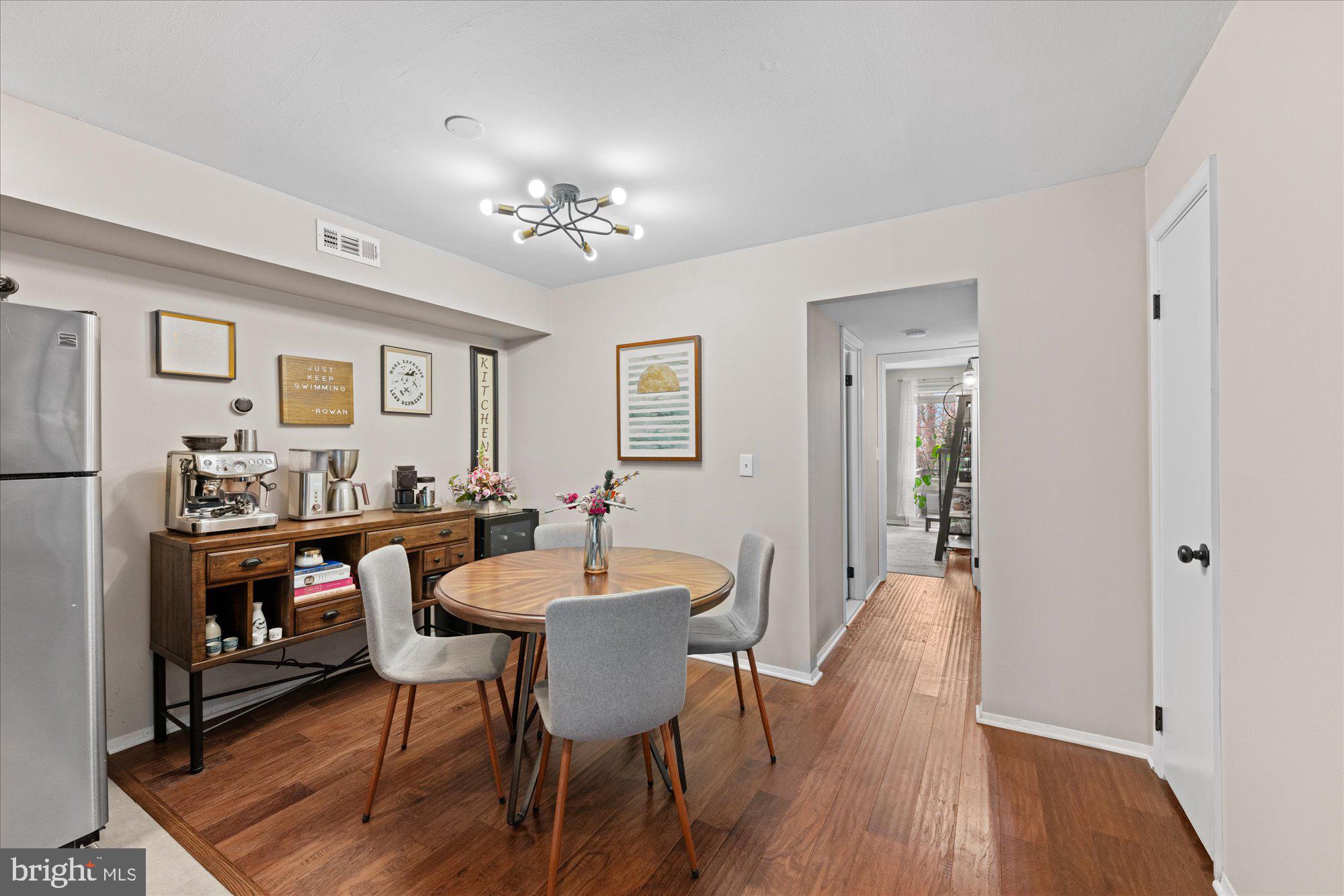 SPRING LAKE GARDEN CONDOMINIUM - Residential