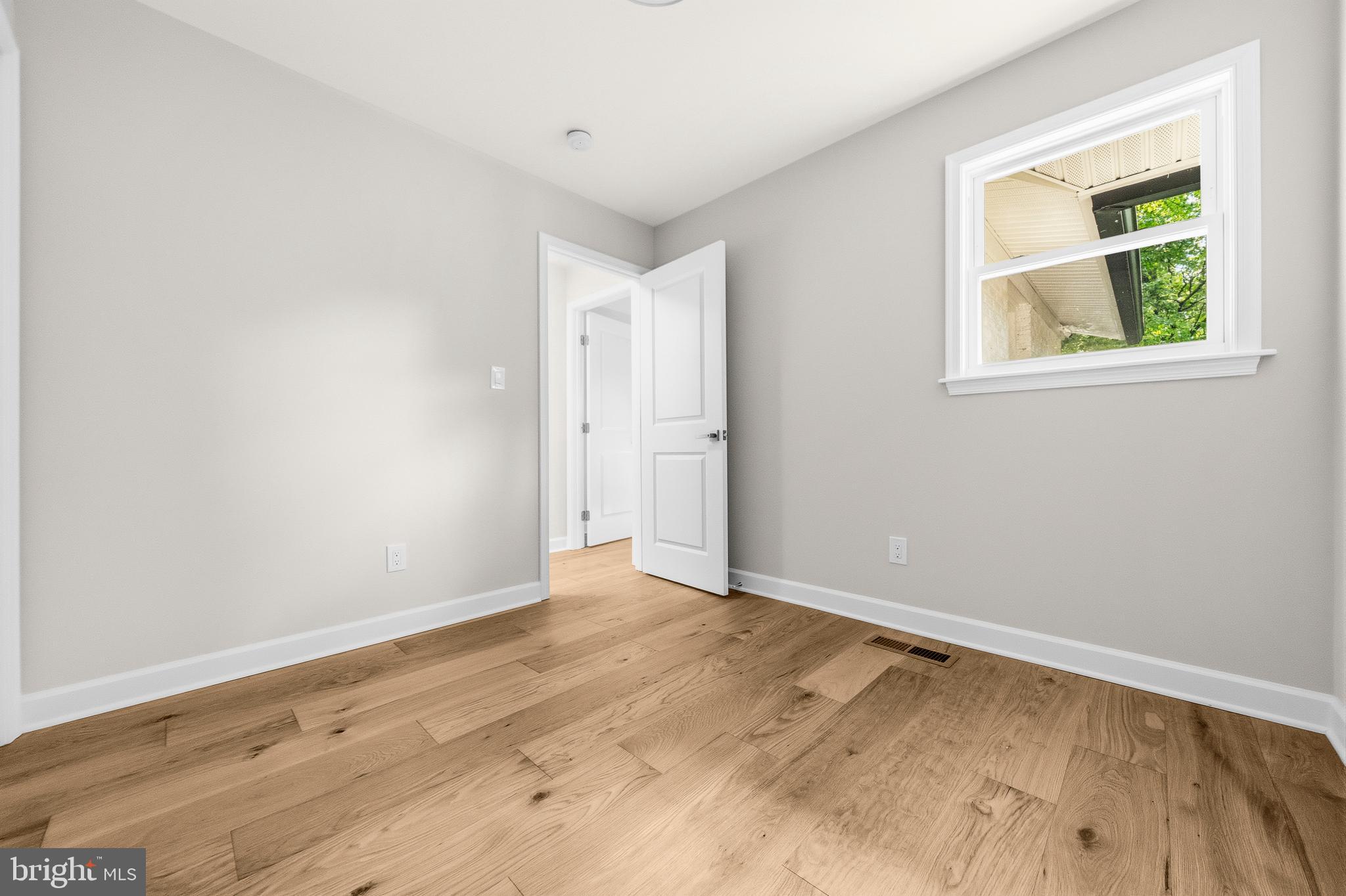 TILDEN WOODS - Residential