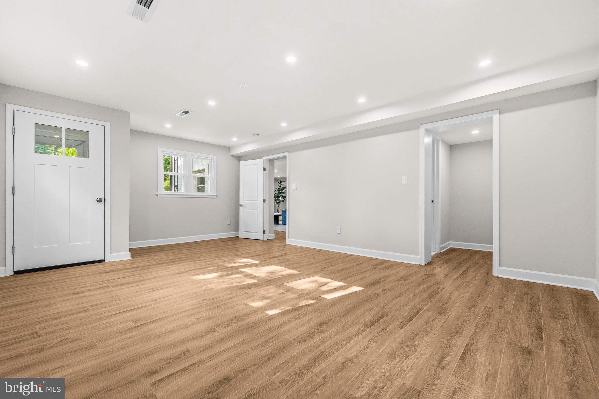TILDEN WOODS - Residential