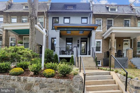 208 WEBSTER STREET NW WASHINGTON DC 20011