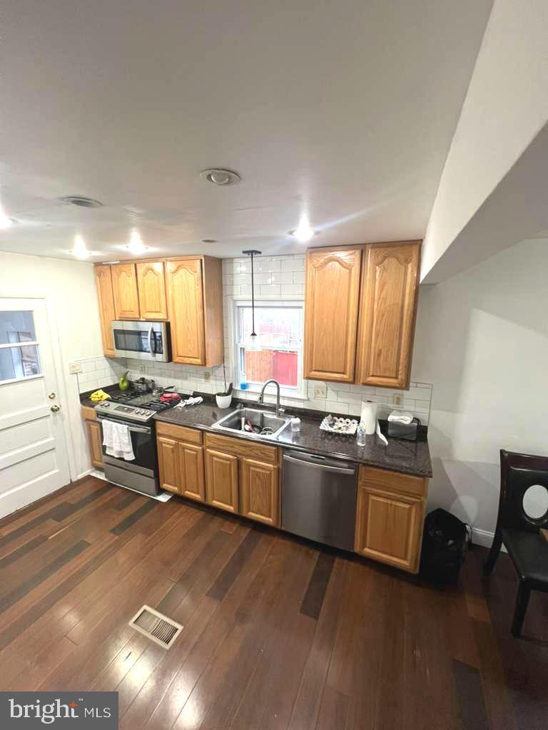 MANASSAS PARK - Residential