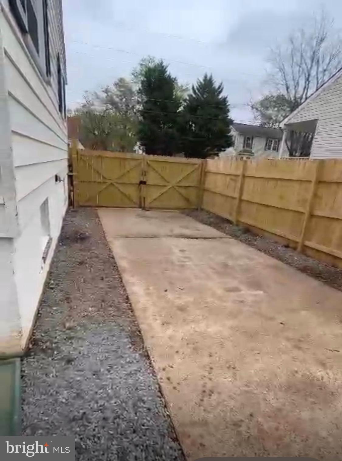 MANASSAS PARK - Residential