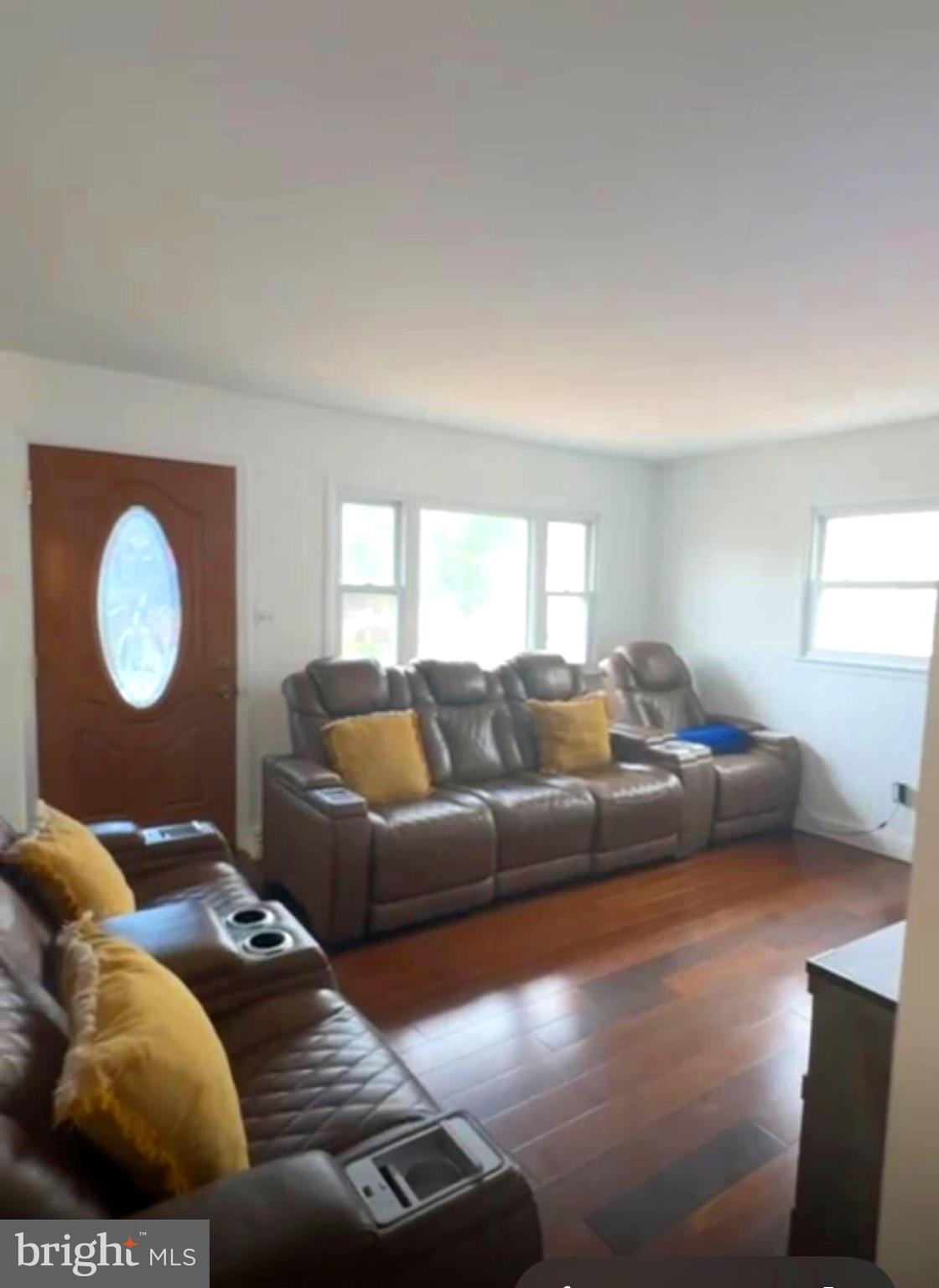 MANASSAS PARK - Residential