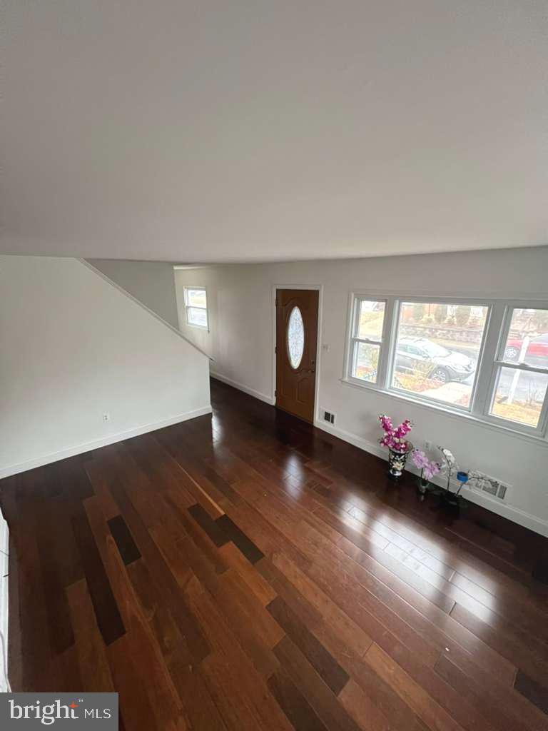 MANASSAS PARK - Residential