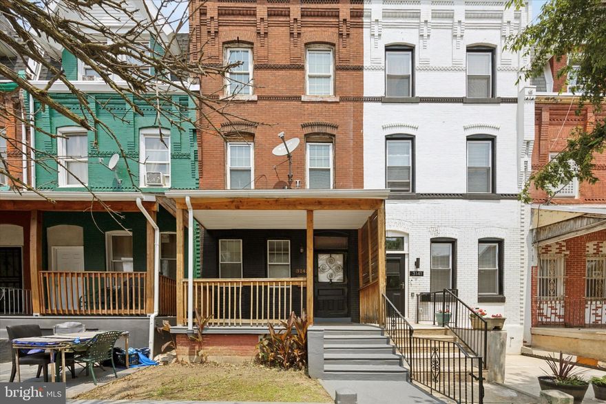 Welcome to this beautifully updated 3story home featuring 4 spacious bedrooms and 2 full bathrooms, perfectly located in the strawberry mansion area with excellent walkability and access to public transit.
Step inside to discover modern kitchens and bathrooms, thoughtfully renovated with contemporary finishes. Each bedroom offers generous space, ideal for comfortable living or flexible work-from-home setups.
Enjoy city living at its best with nearby shops, restaurants, and parks just a short stroll away. Whether you're commuting or exploring, this home's location puts everything within easy reach. Don't miss your chance to own this move-in ready gem in one of the most convenient and connected neighborhoods around!