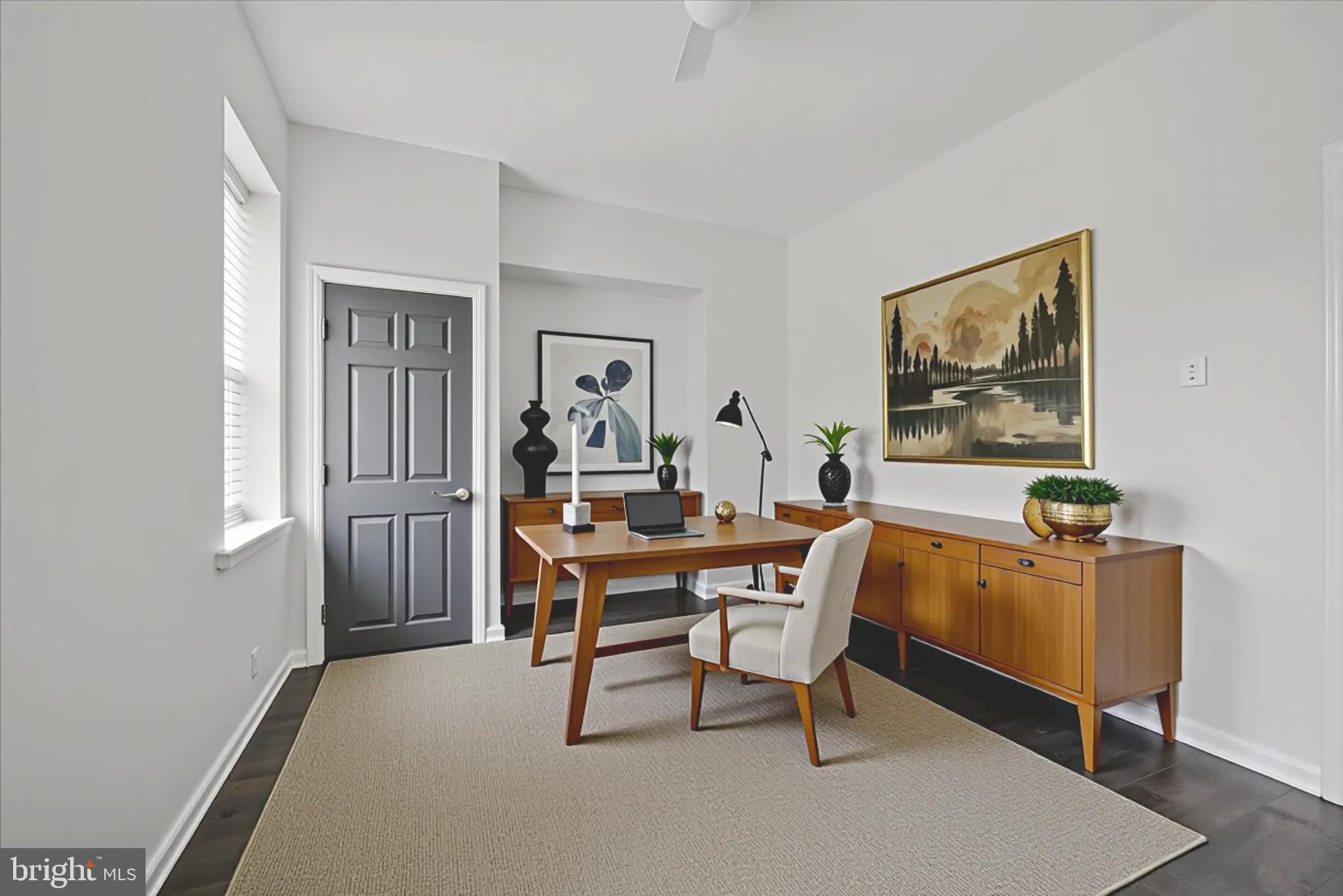 STRAWBERRY MANSION - Residential