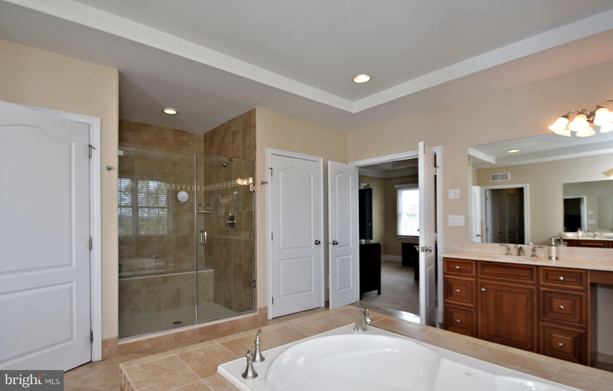 DUTCHESS FARM ESTS - Residential