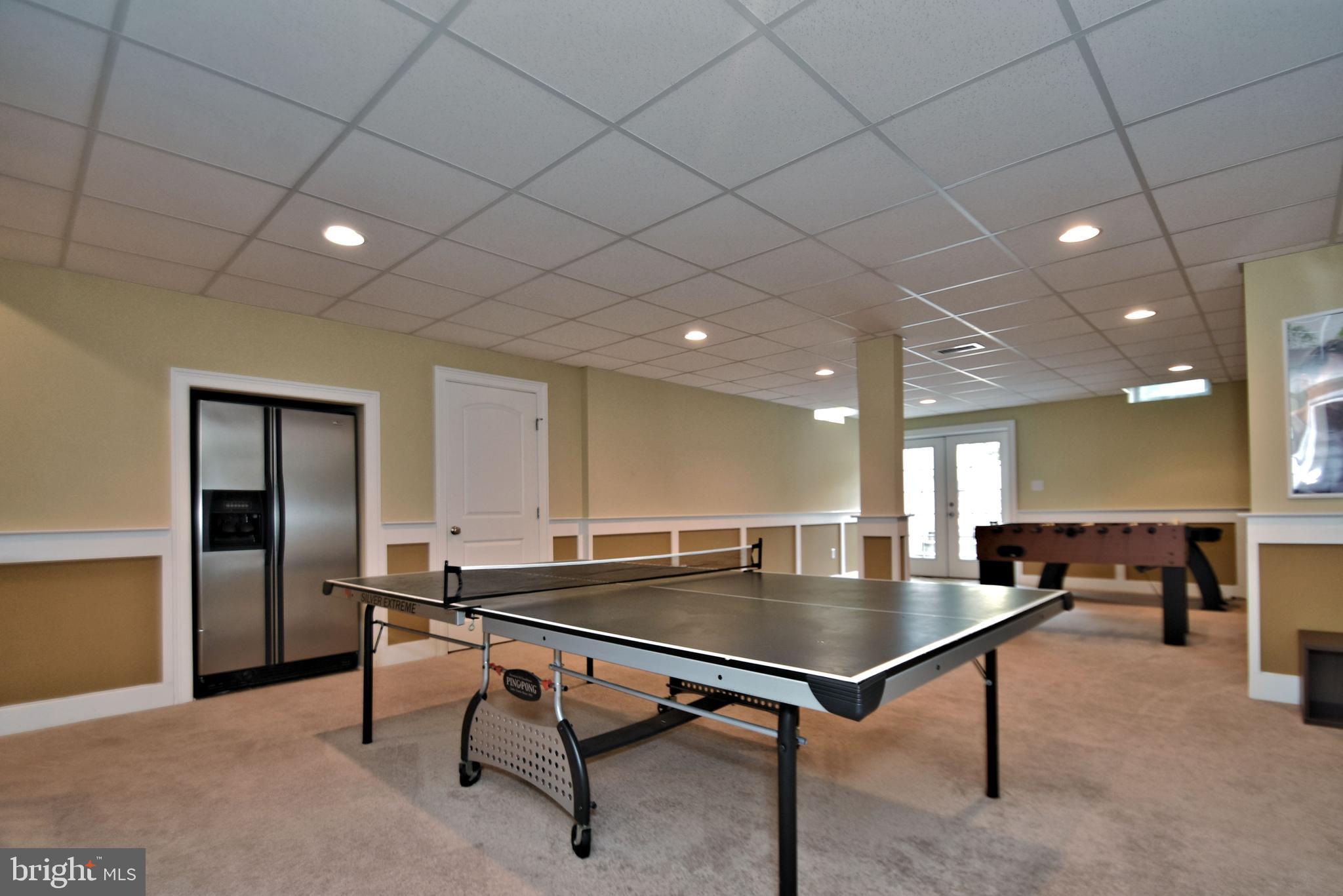 DUTCHESS FARM ESTS - Residential