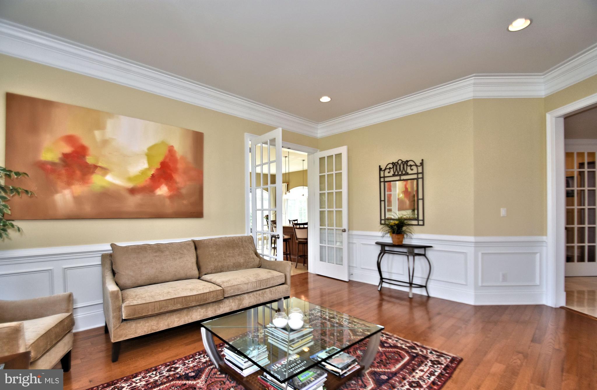 DUTCHESS FARM ESTS - Residential