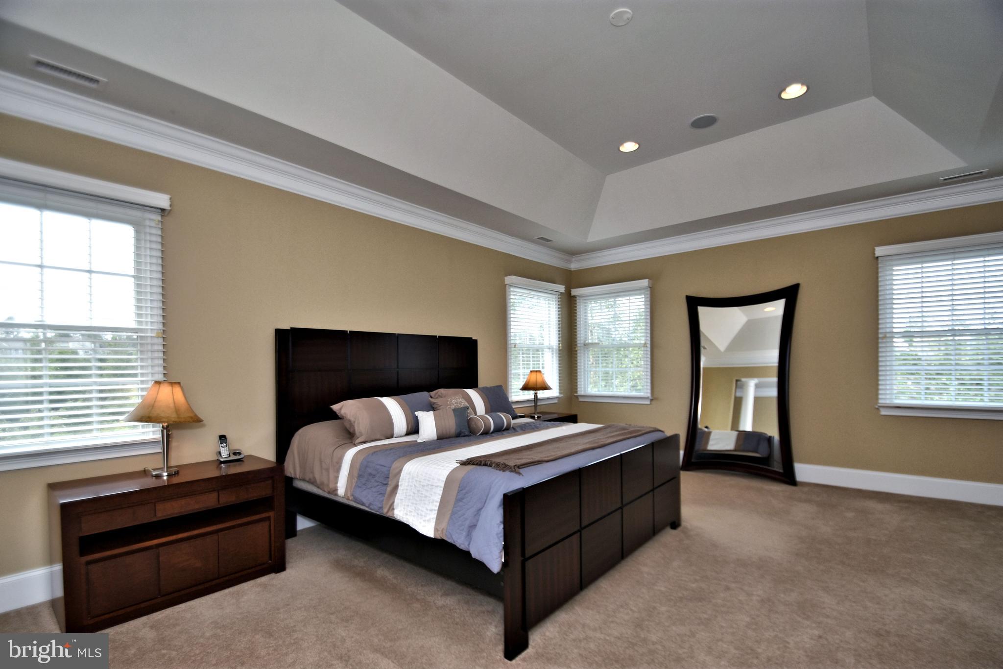 DUTCHESS FARM ESTS - Residential