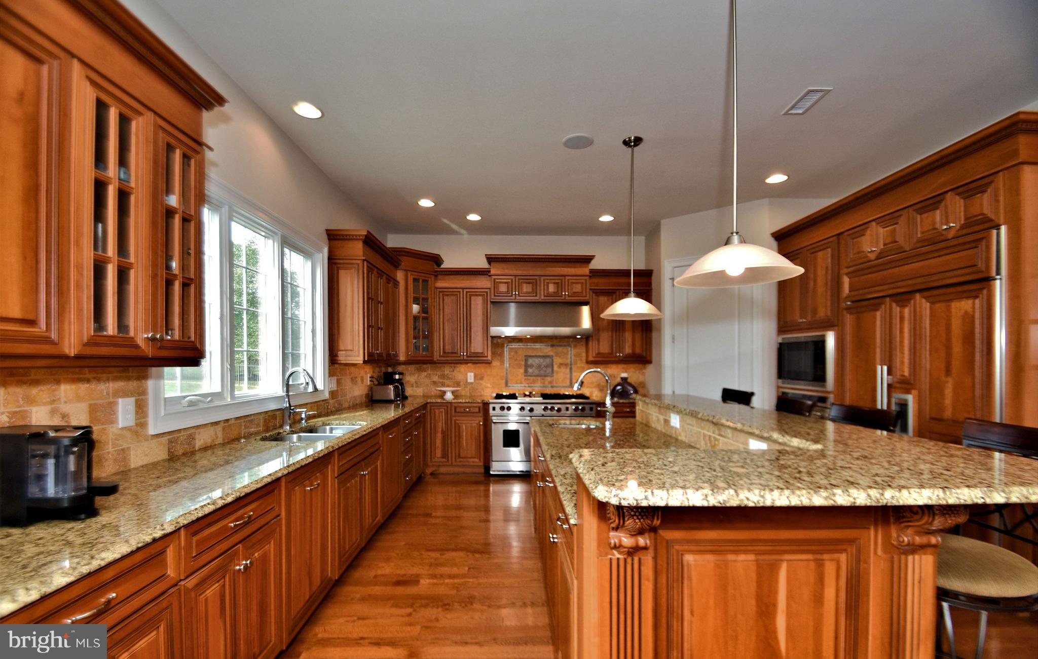 DUTCHESS FARM ESTS - Residential