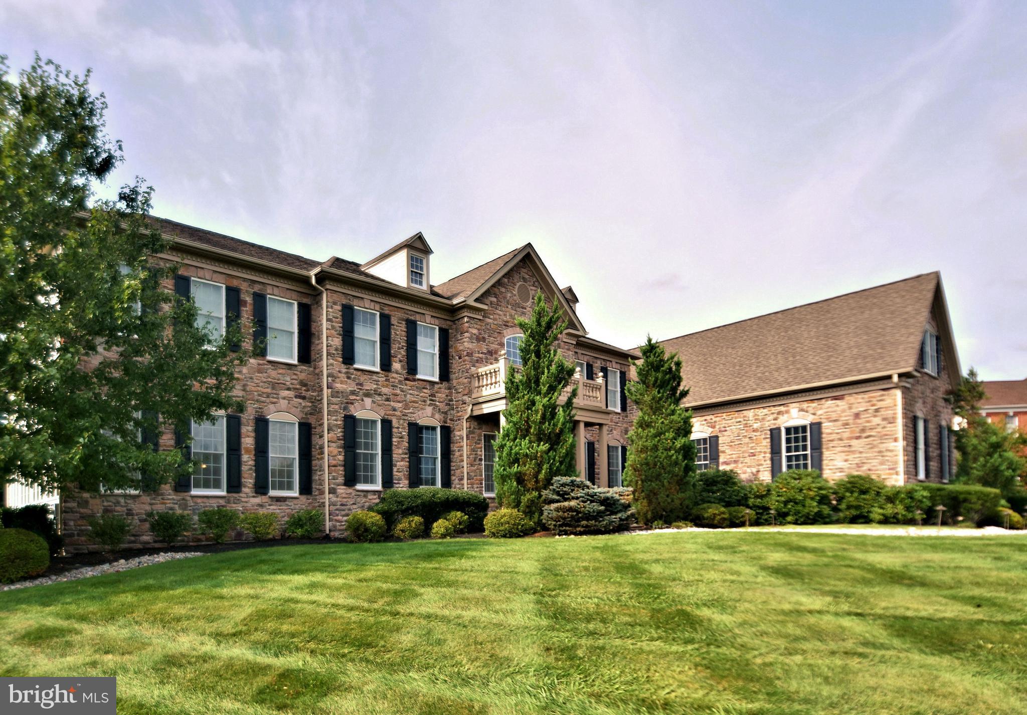 DUTCHESS FARM ESTS - Residential