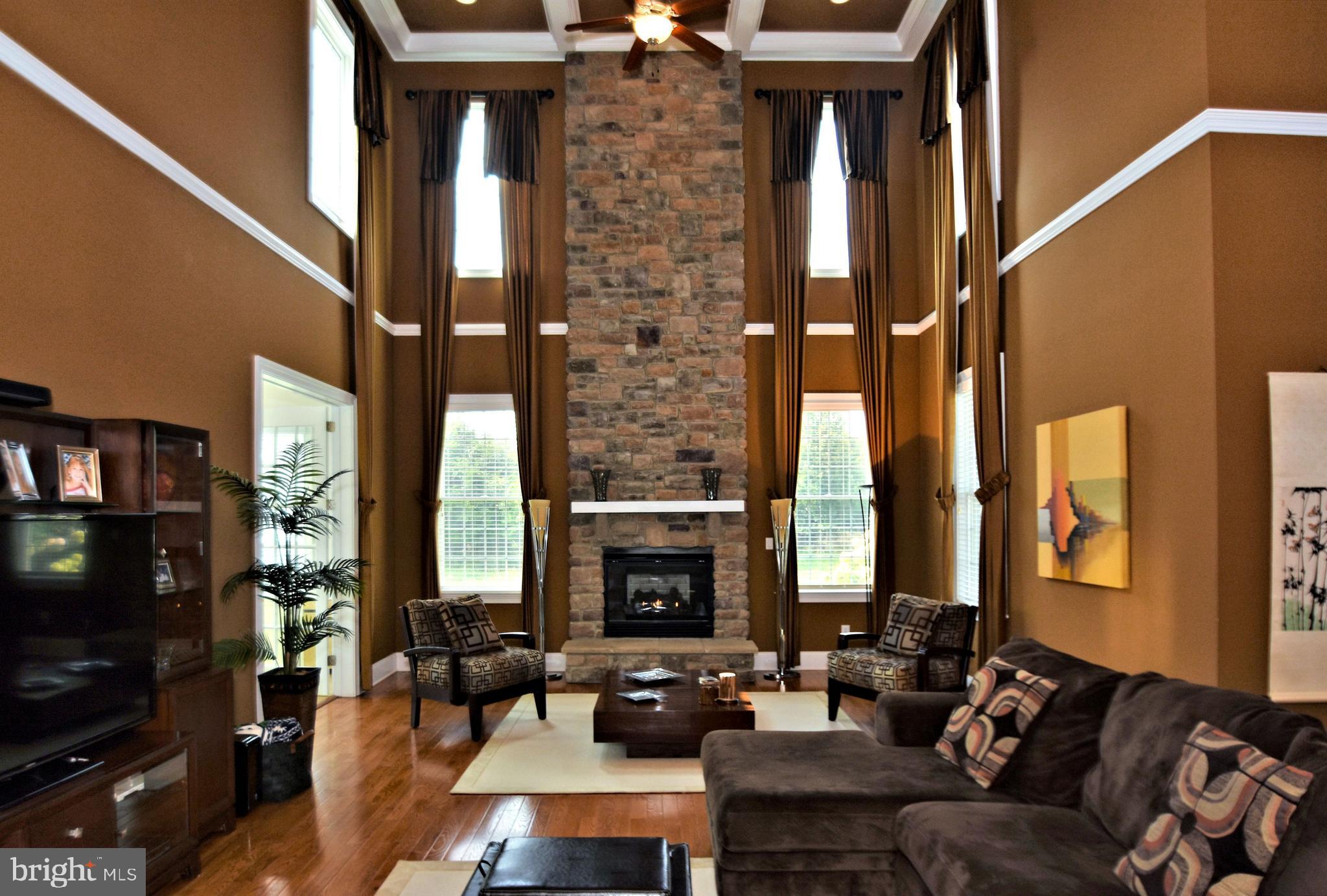 DUTCHESS FARM ESTS - Residential