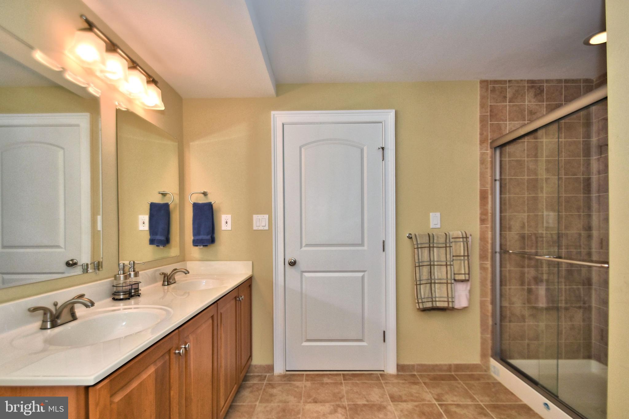 DUTCHESS FARM ESTS - Residential