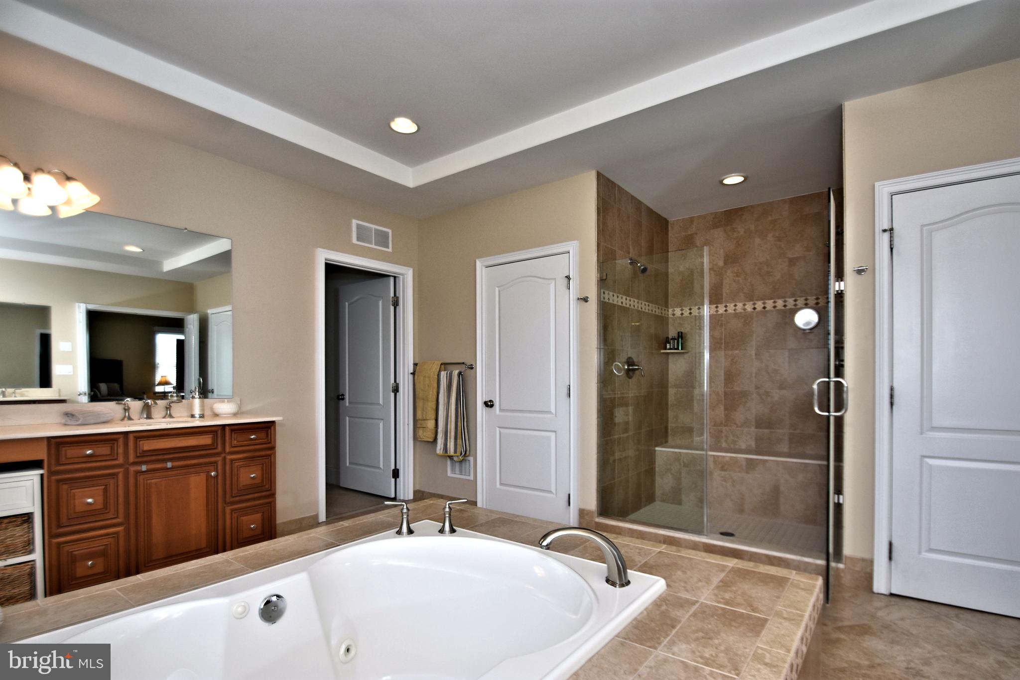 DUTCHESS FARM ESTS - Residential