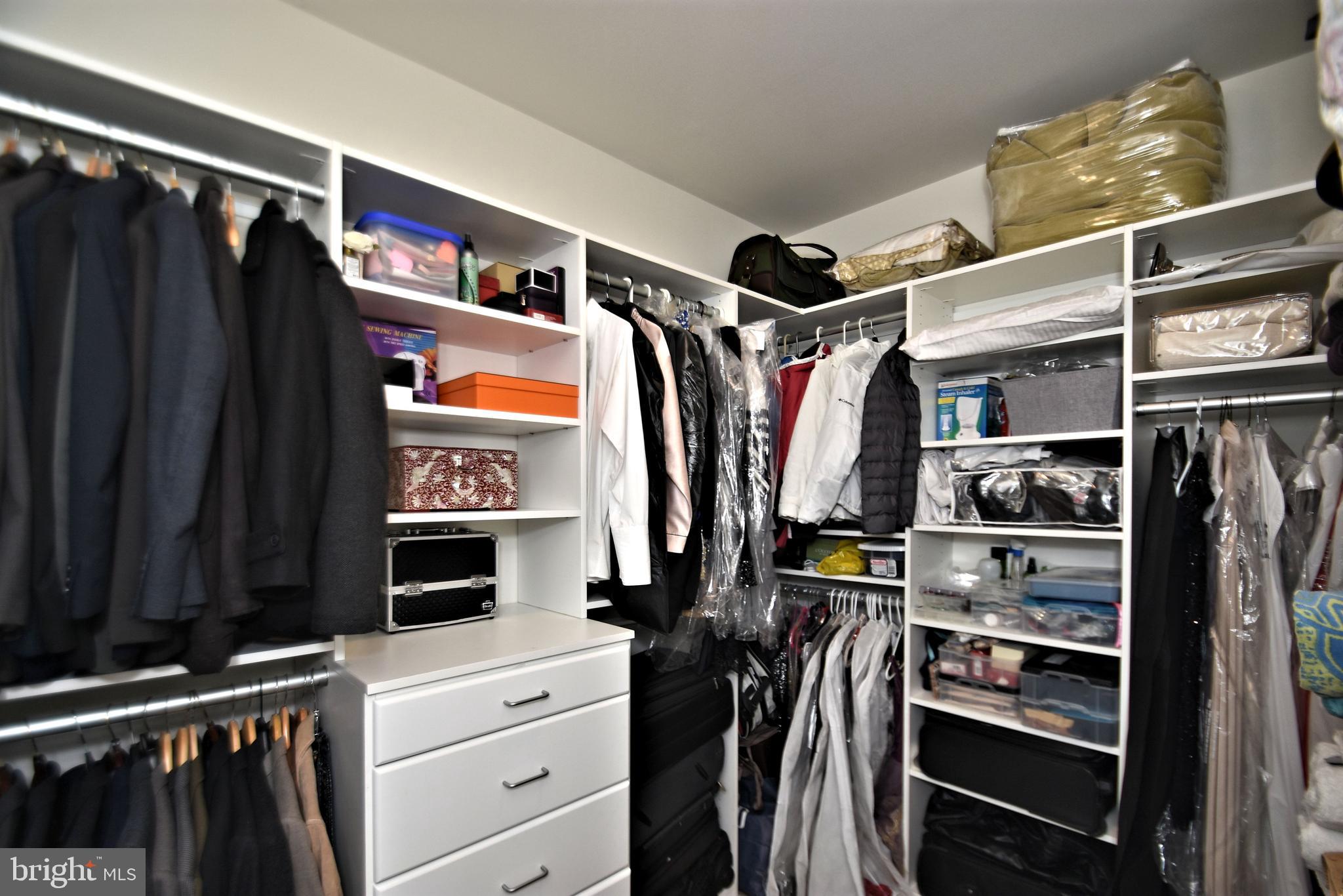 DUTCHESS FARM ESTS - Residential