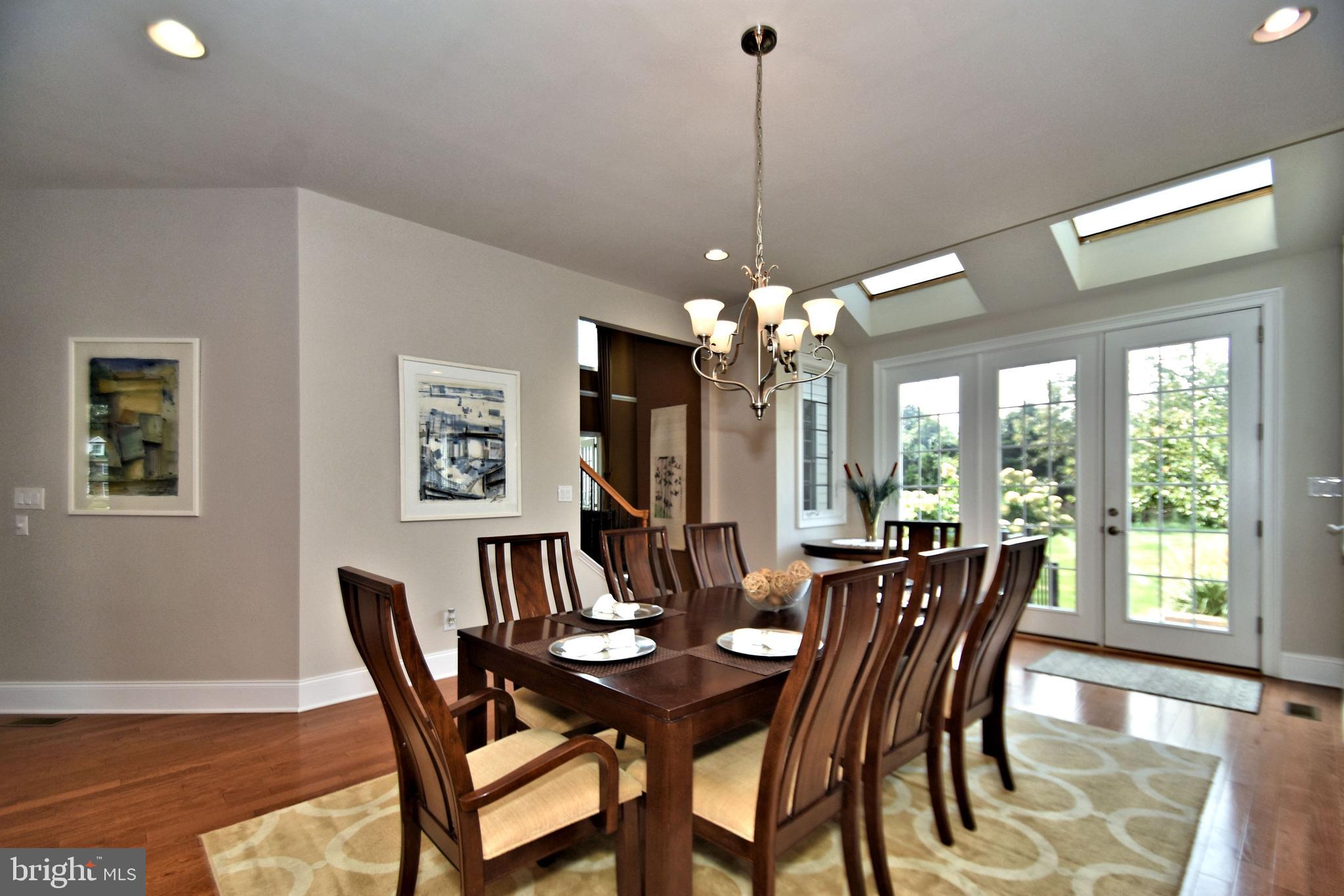 DUTCHESS FARM ESTS - Residential