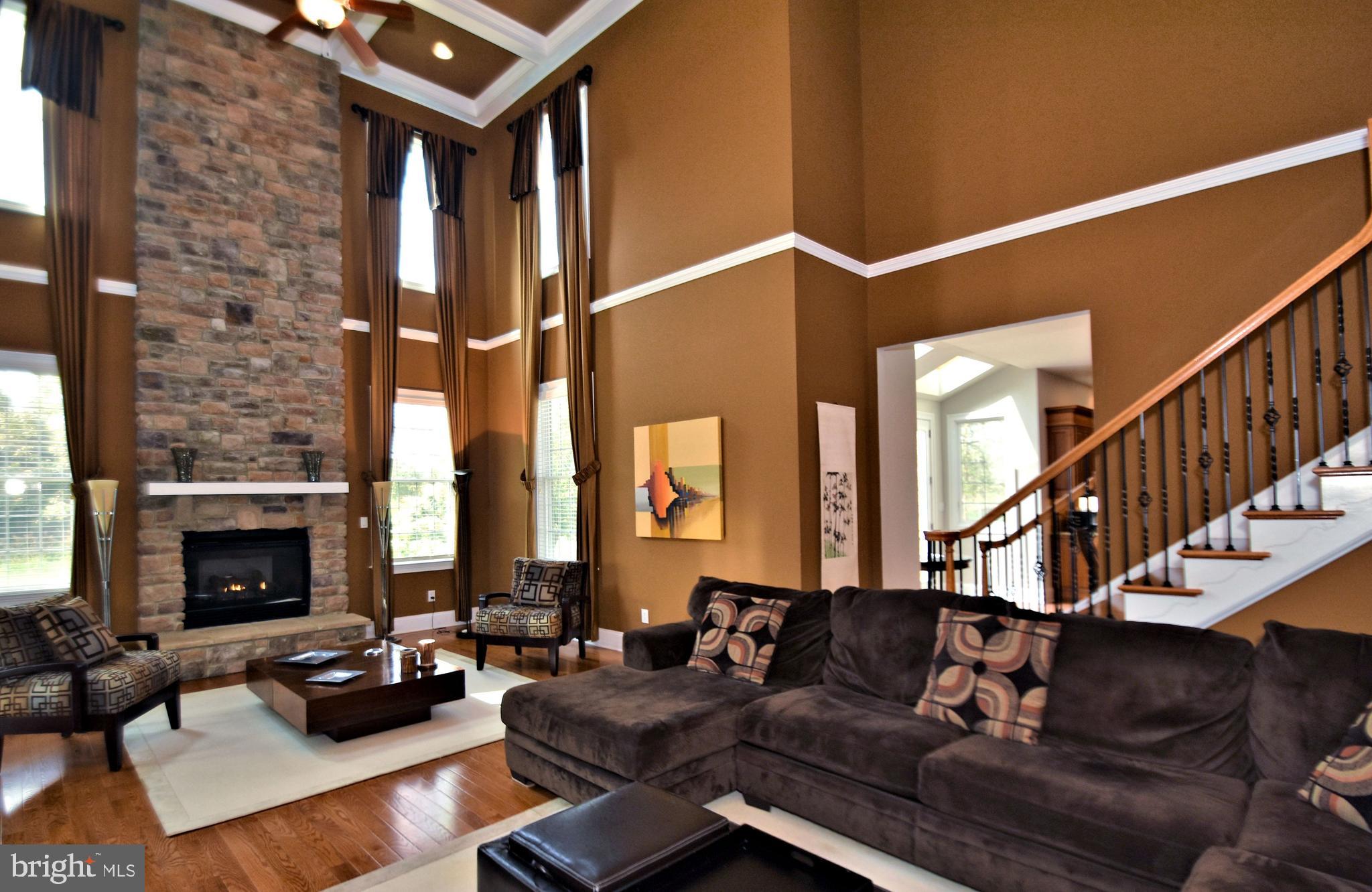 DUTCHESS FARM ESTS - Residential