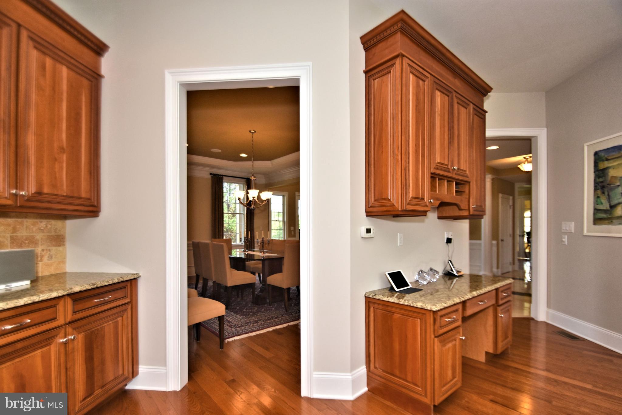 DUTCHESS FARM ESTS - Residential