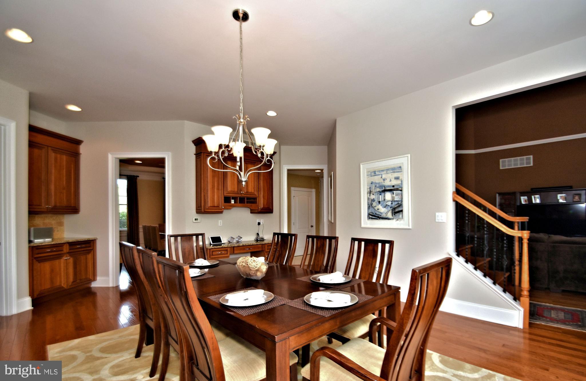 DUTCHESS FARM ESTS - Residential