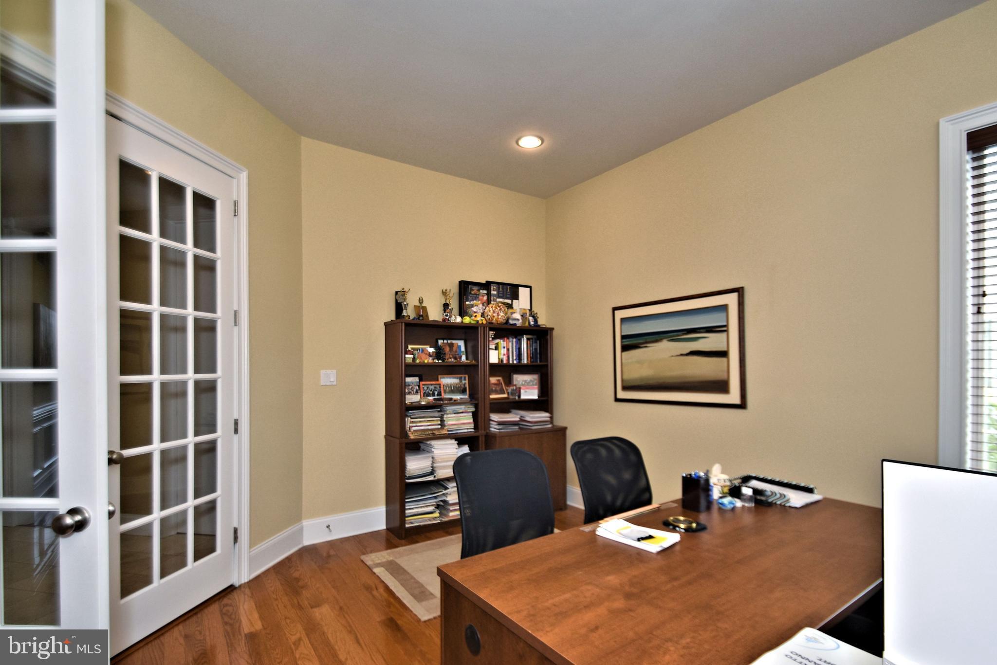 DUTCHESS FARM ESTS - Residential