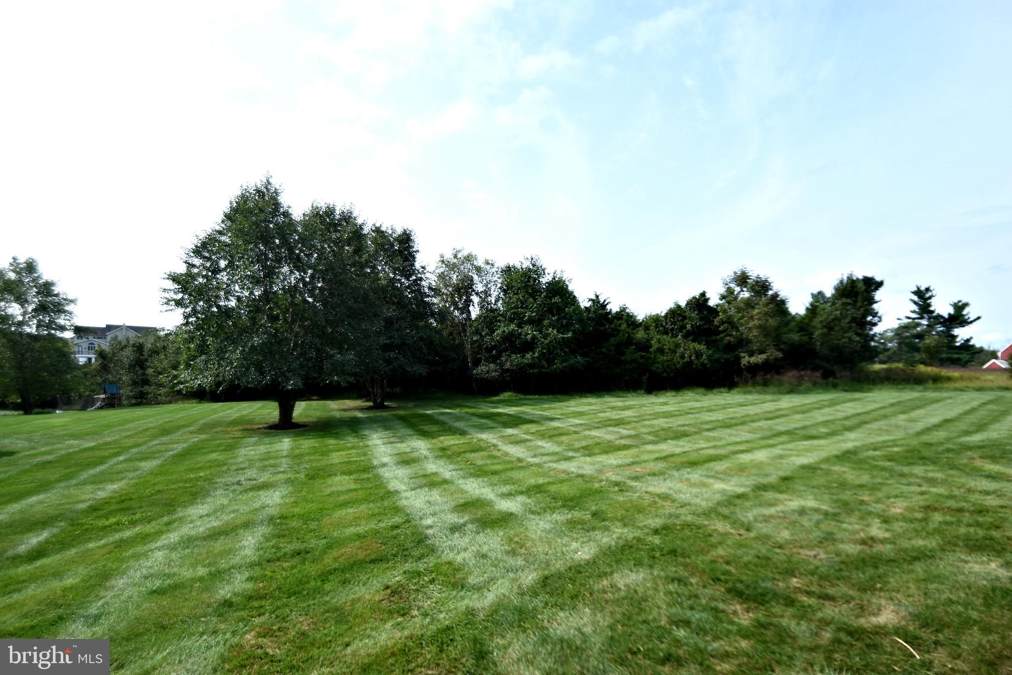 DUTCHESS FARM ESTS - Residential