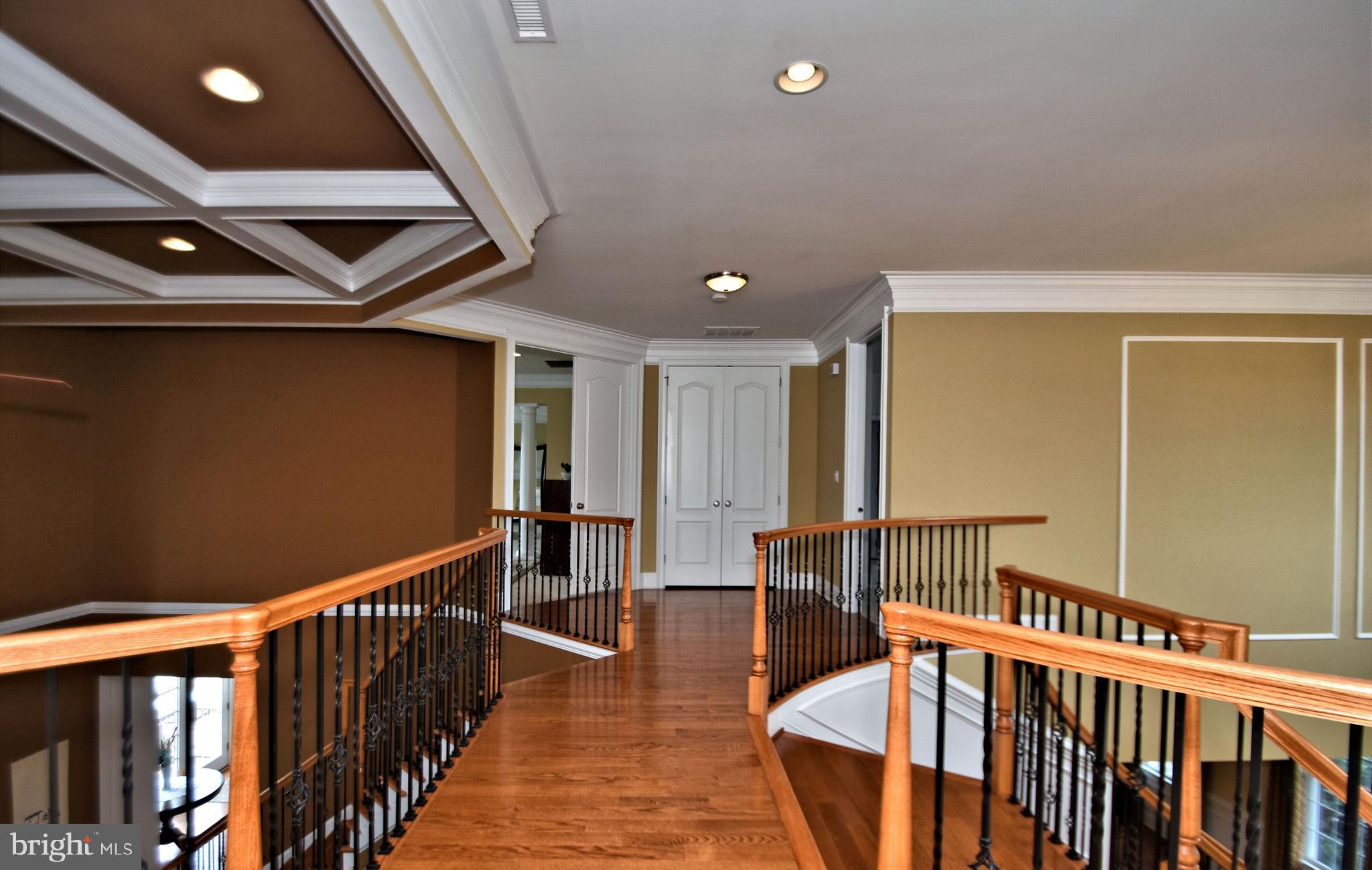 DUTCHESS FARM ESTS - Residential